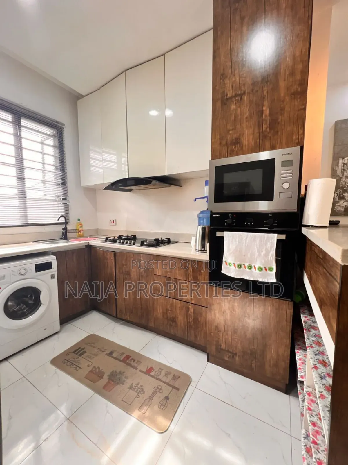 2bdrm Apartment in Agungi, Lekki for sale in Lekki