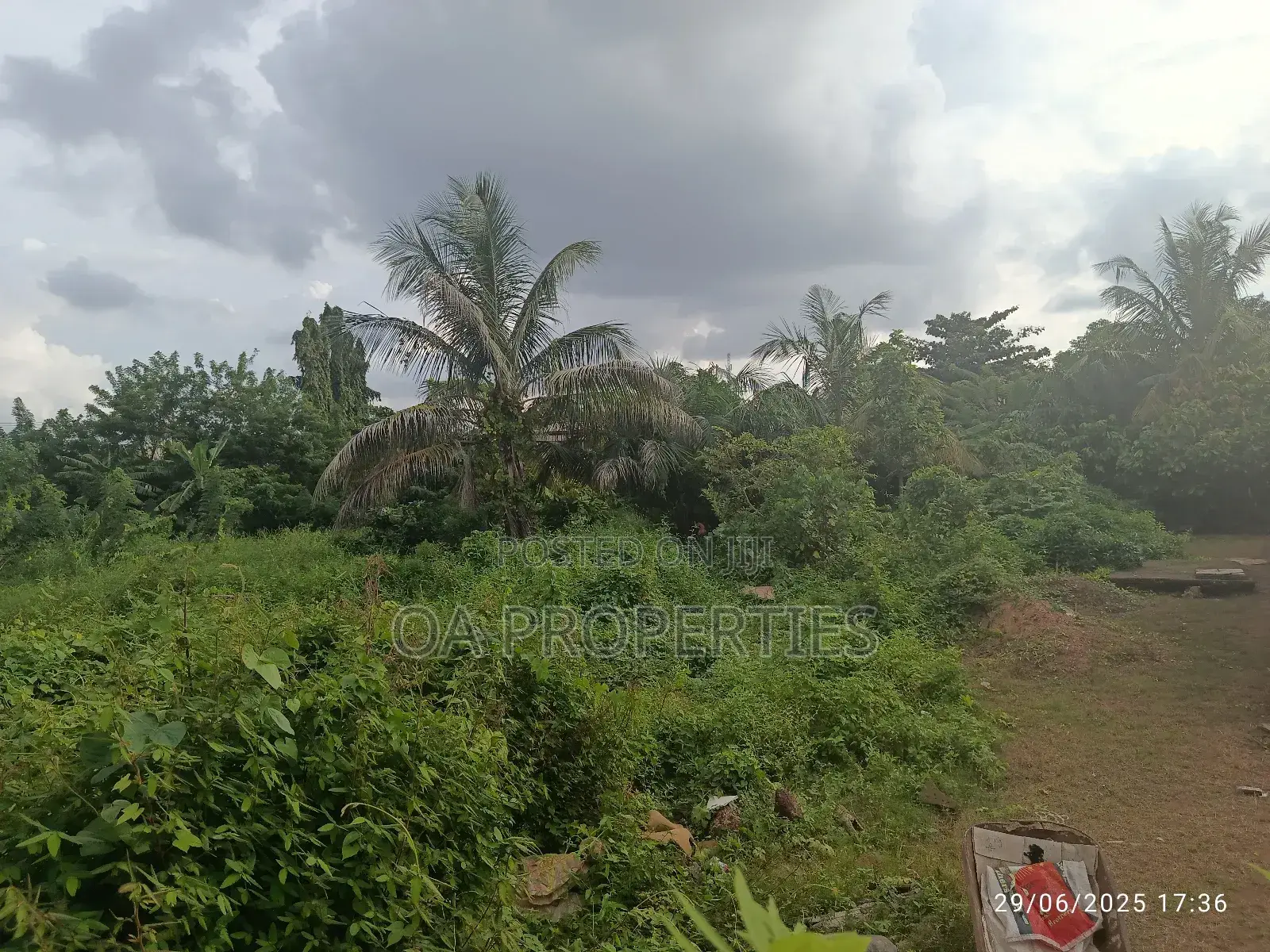 An Acre of Land for Sale at Anifalaje Akobo Off Acemall,Ibadan in Ibadan
