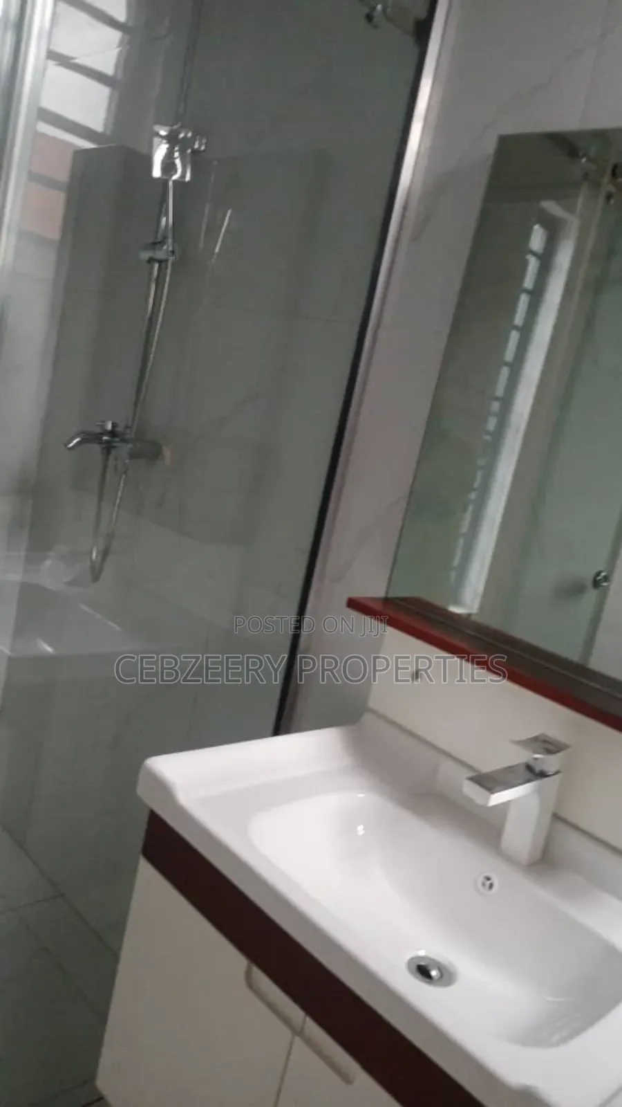 5bdrm Duplex in Omole Phase 1 for rent in Omole Phase 1