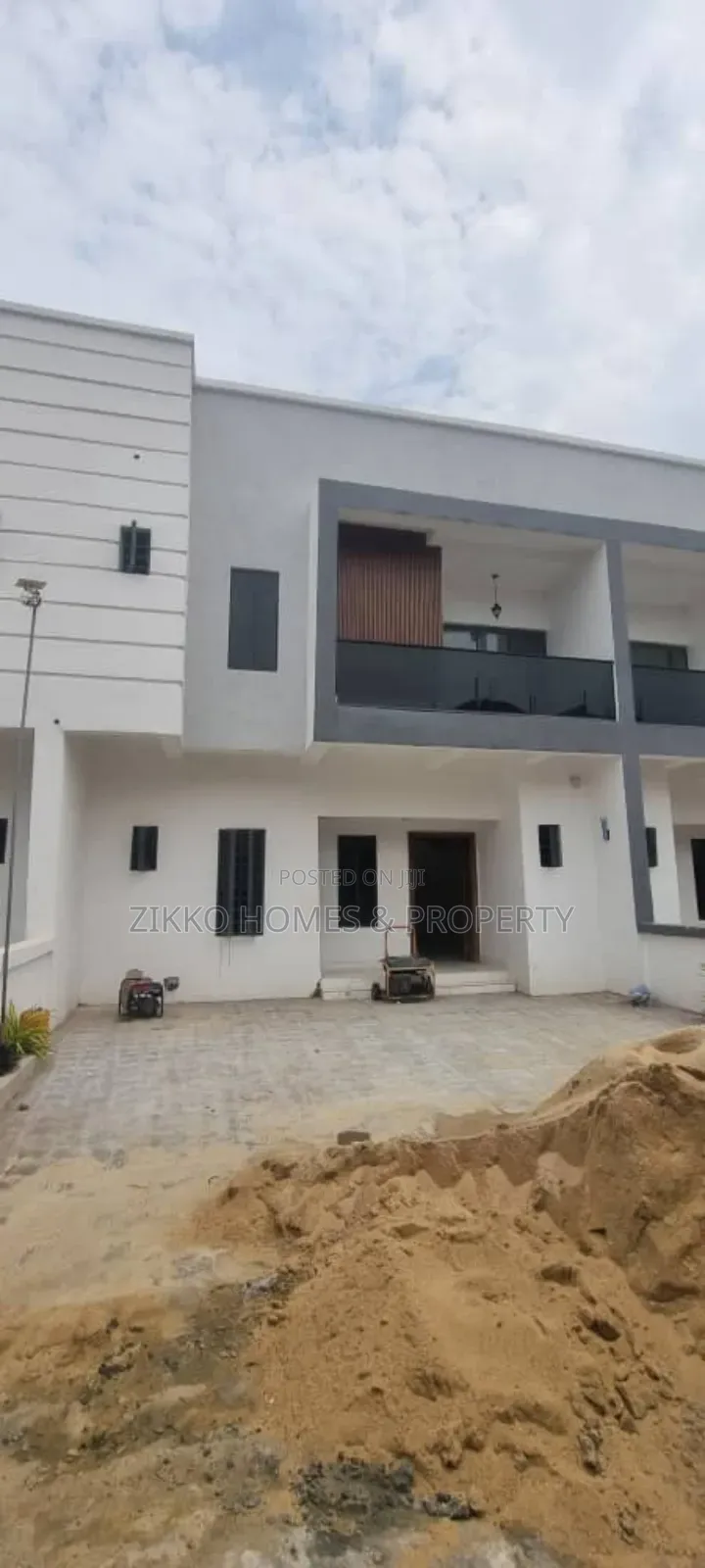 4bdrm Duplex in Sunshine Estate, Ajah for sale in Ajah