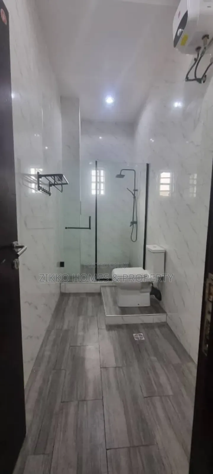4bdrm Duplex in Sunshine Estate, Ajah for sale in Ajah