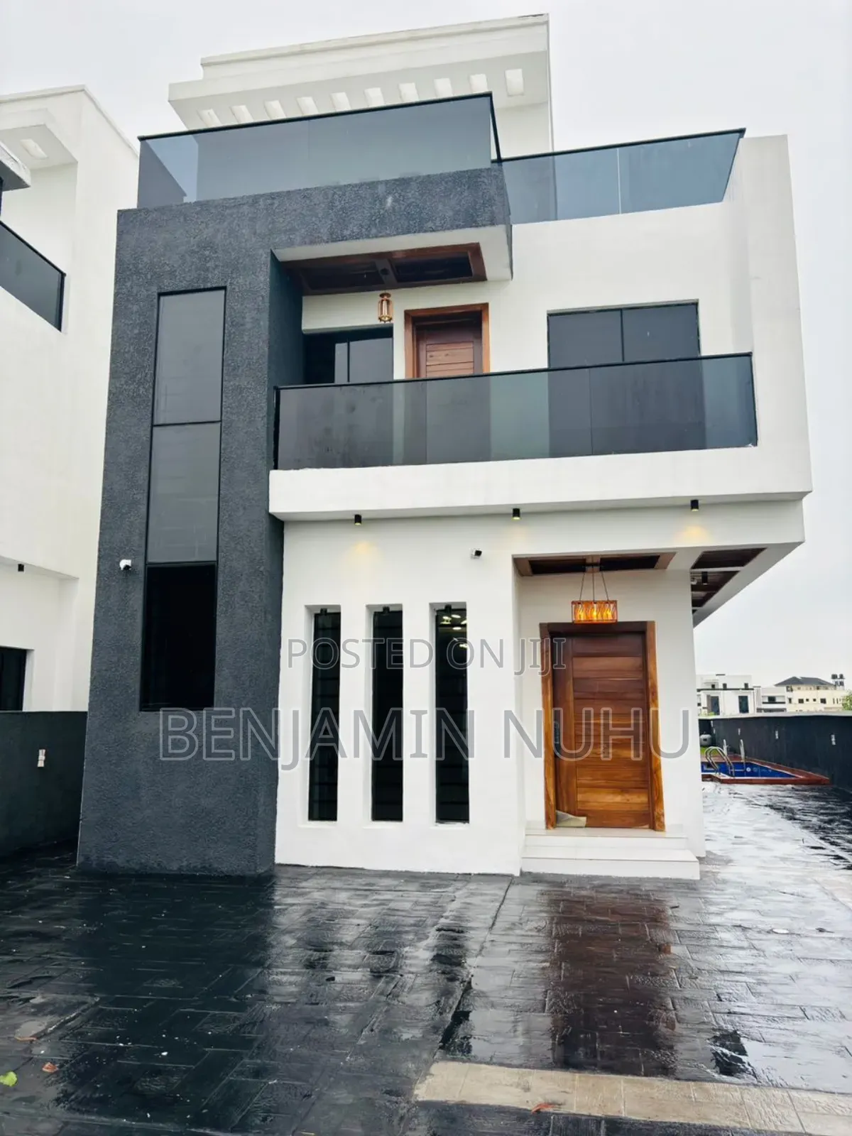 5bdrm Duplex in Royal Garden Estate, Lekki for sale in Lekki