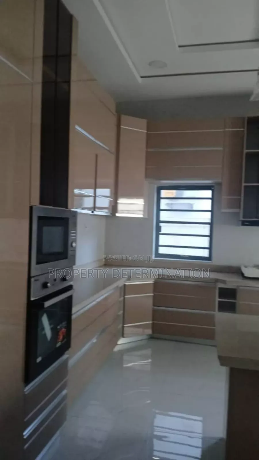 5bdrm Duplex in GRA Phase 2 Shangisha for rent in GRA Phase 2 Shangisha