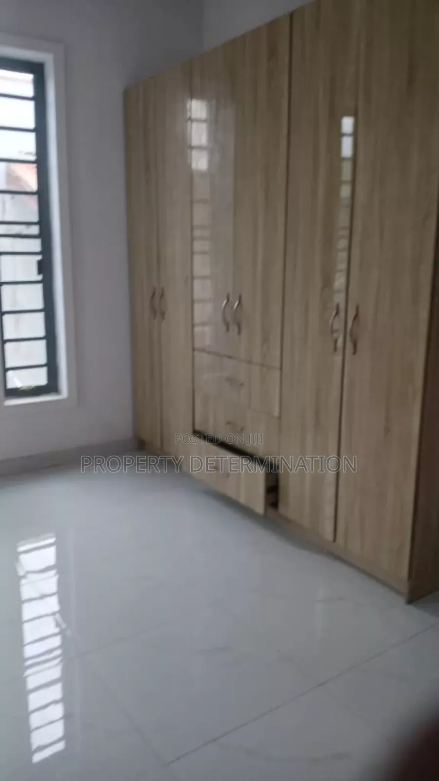 Furnished 3bdrm Block of Flats in Omole Phase 1 for sale in Omole Phase 1