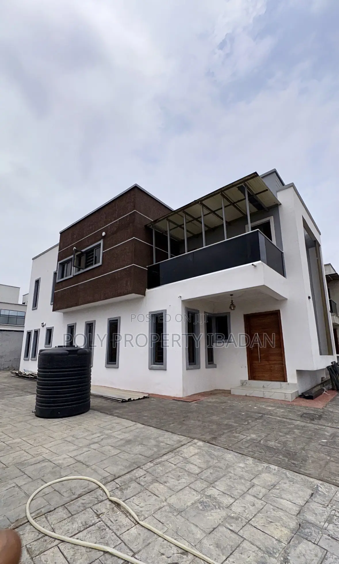 4bdrm Duplex in Chief Lateef, Ibadan for sale in Ibadan