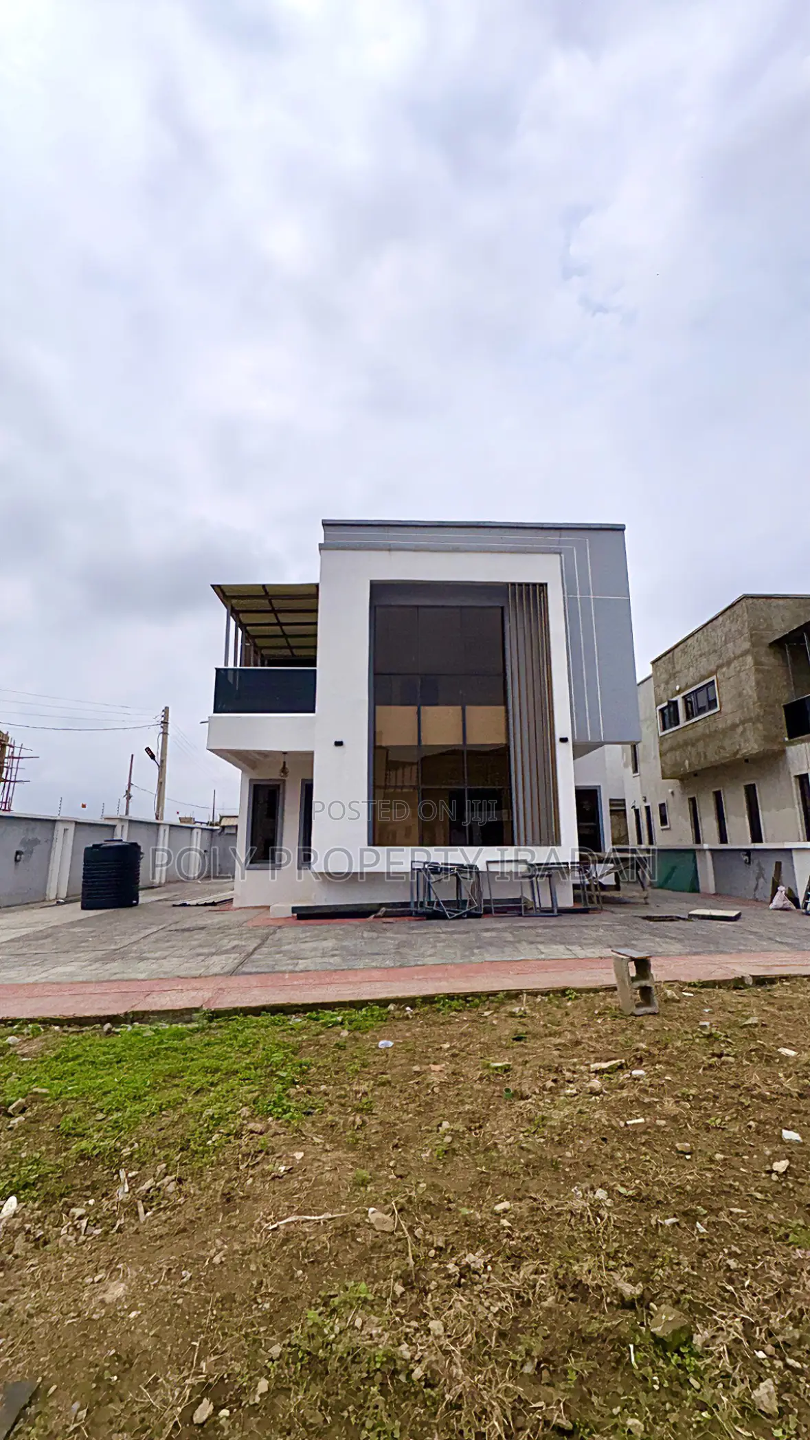 4bdrm Duplex in Chief Lateef, Ibadan for sale in Ibadan