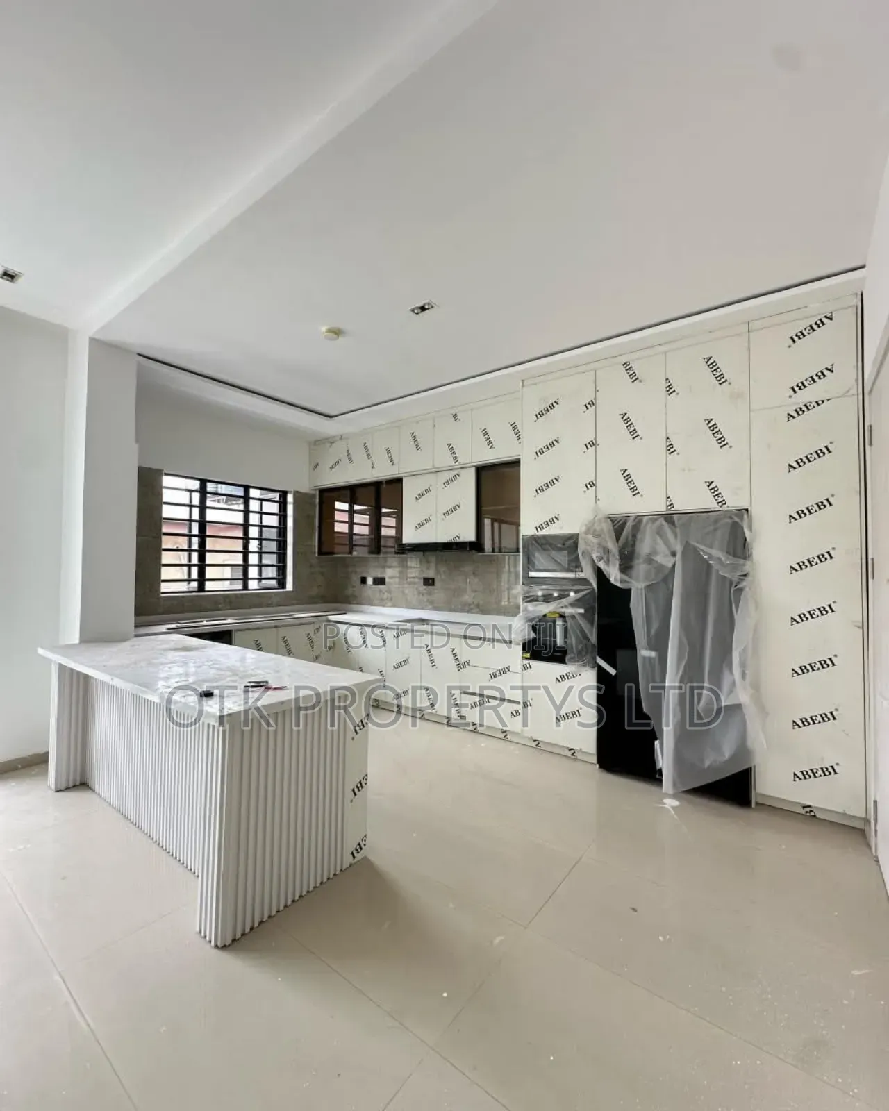 3bdrm Block of Flats in Lekki Phase 1 Lagos for sale in Lekki Phase 1