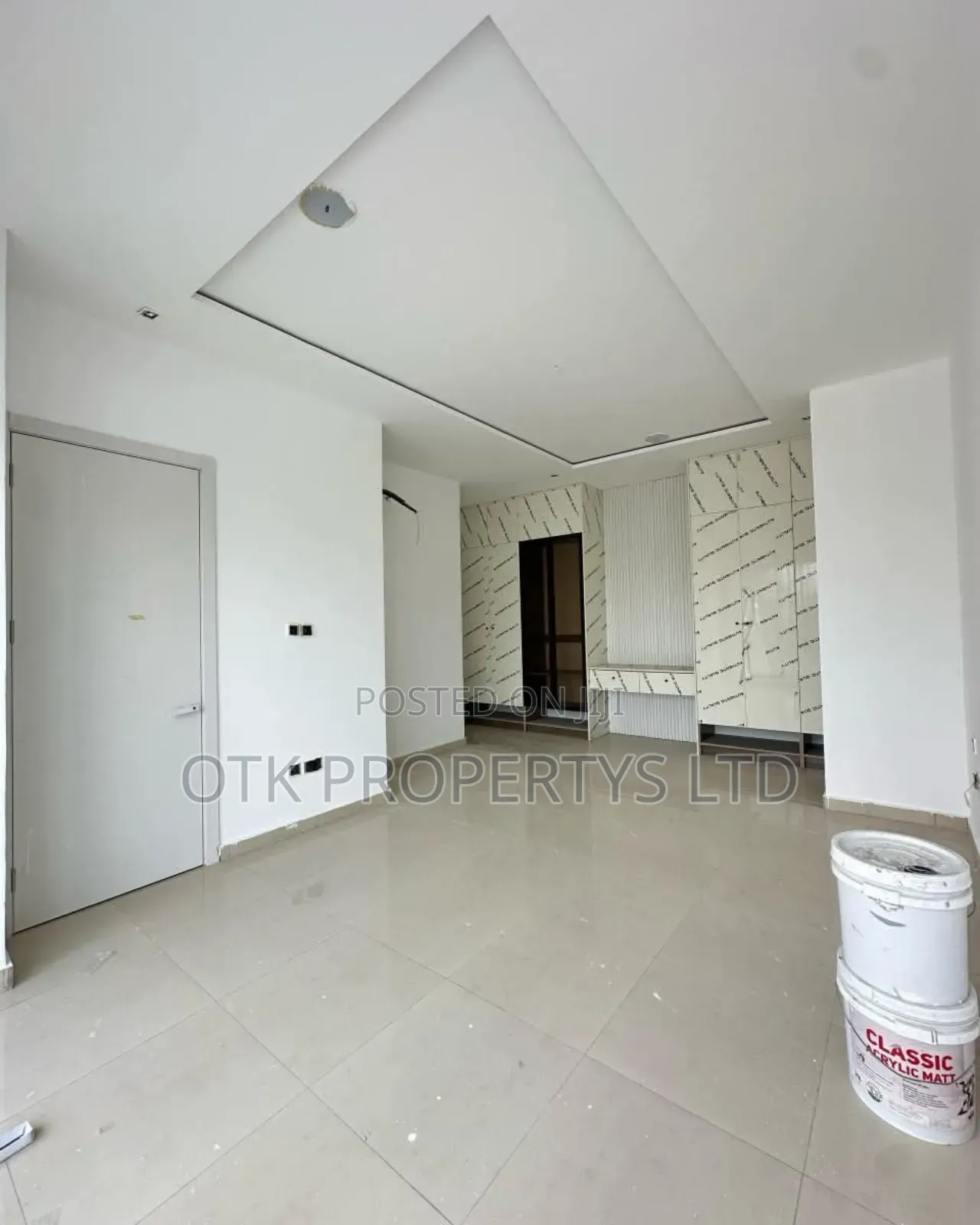 3bdrm Block of Flats in Lekki Phase 1 Lagos for sale in Lekki Phase 1
