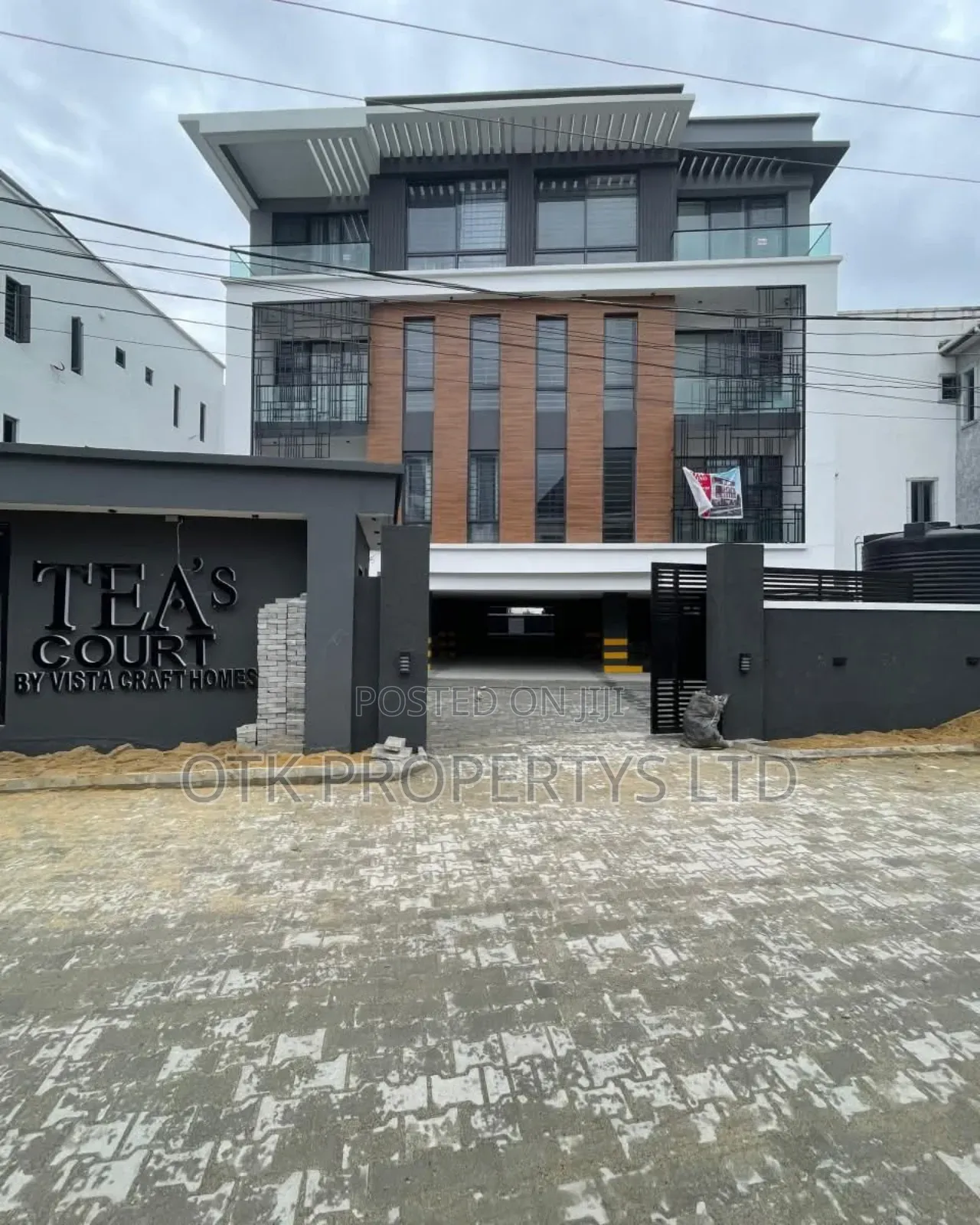 2bdrm Block of Flats in Ologolo Lekki Lagos for sale in Ologolo