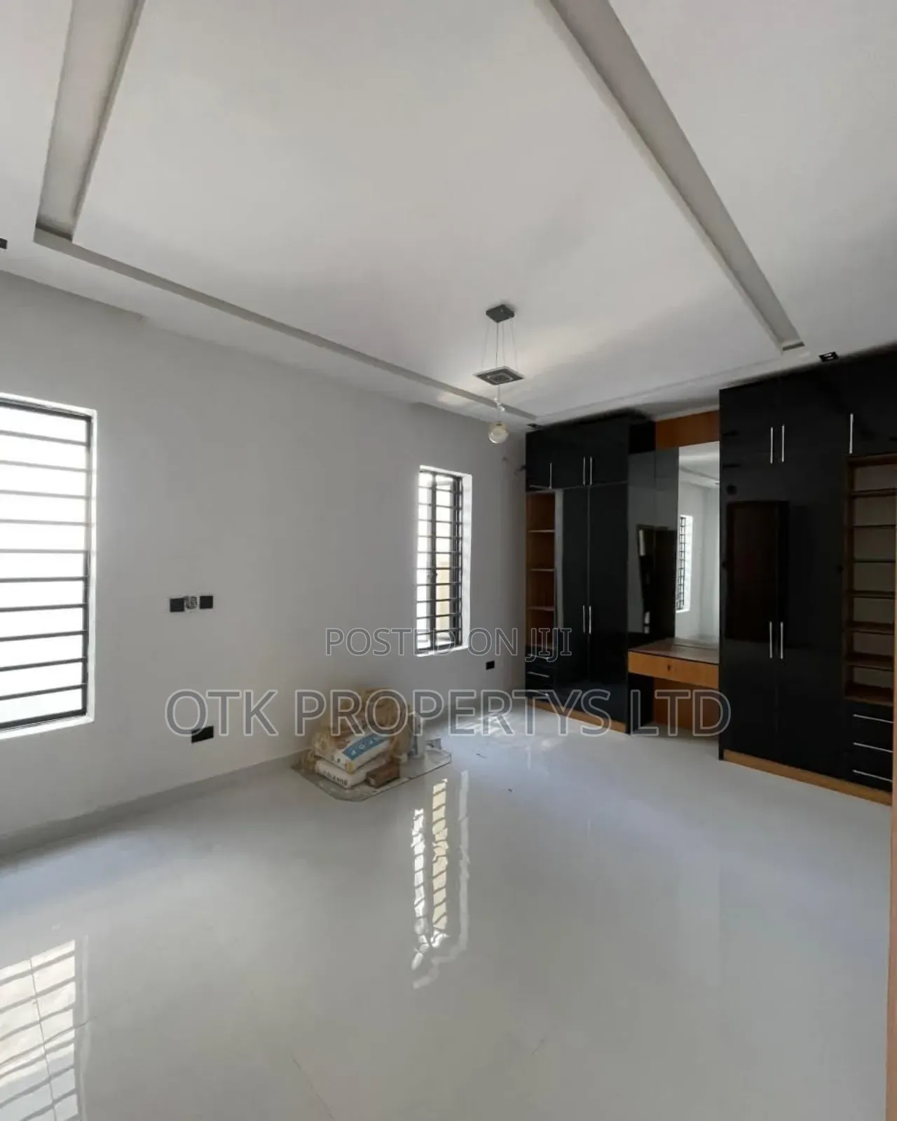 5bdrm Duplex in Ajah Lagos for sale in Ajah