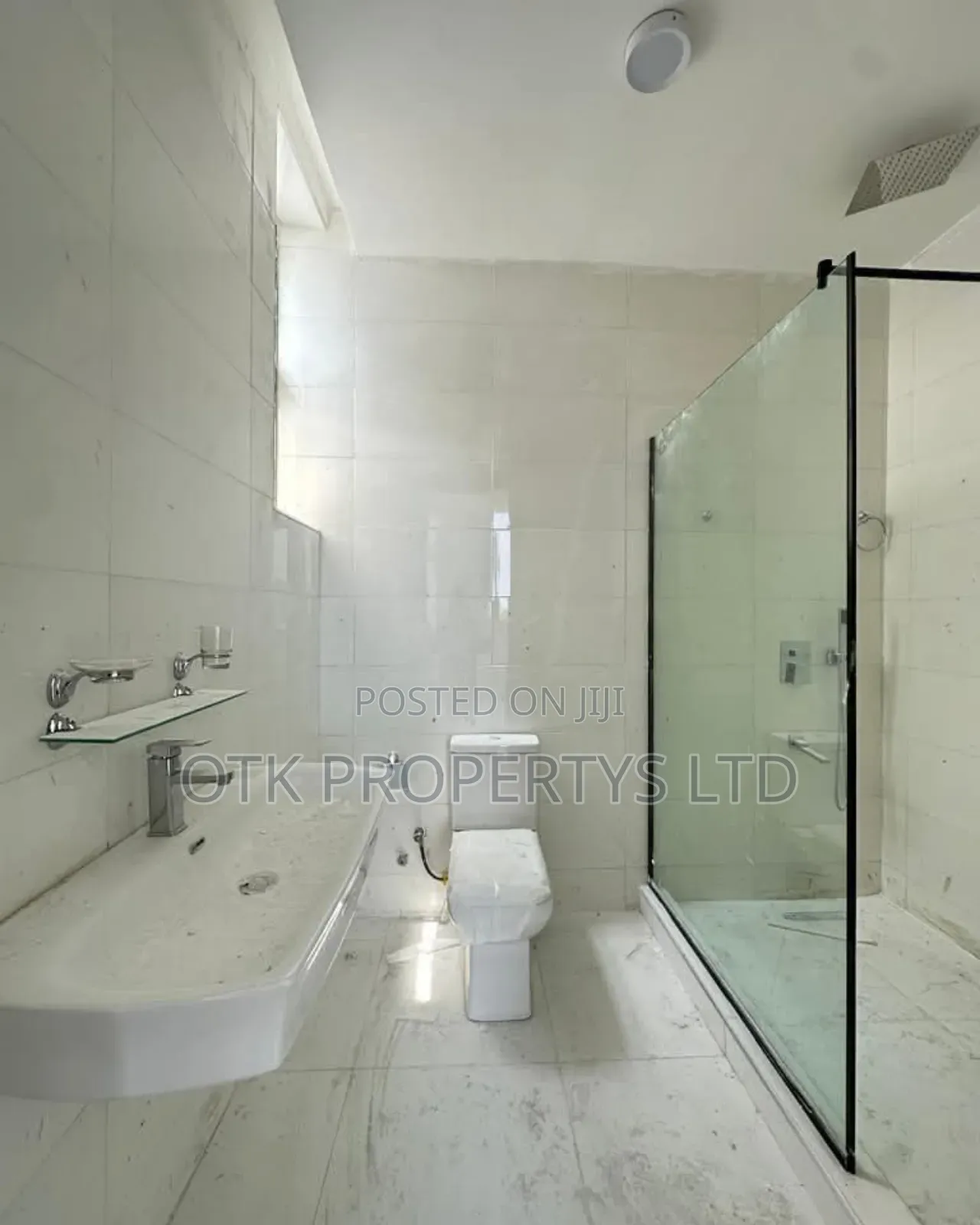 2bdrm Block of Flats in Oniru Vi Lagos, Orange Island for sale in Orange Island