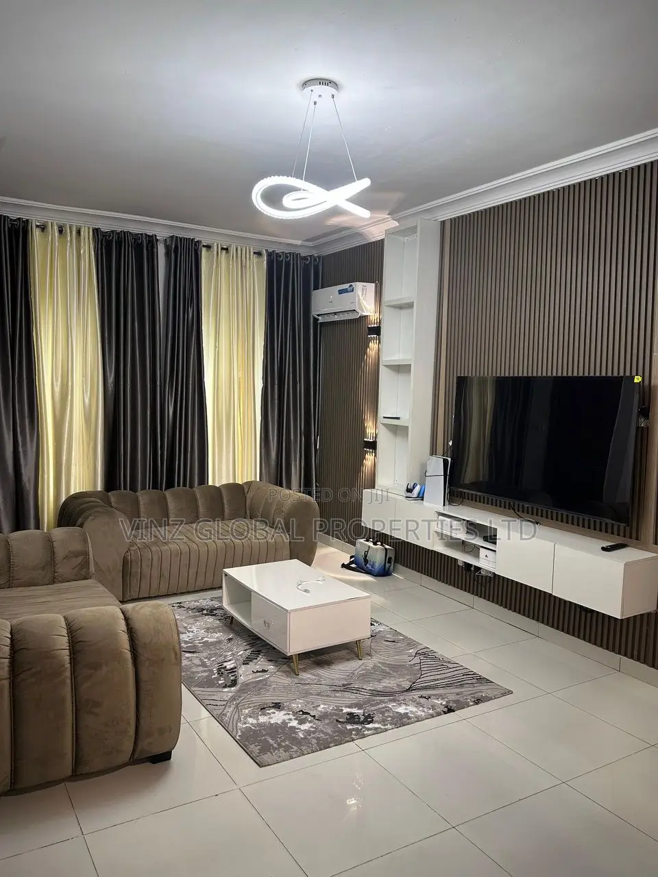 Exclusive Clean Luxury 2 Bedroom Apartment in Lekki Phase 1