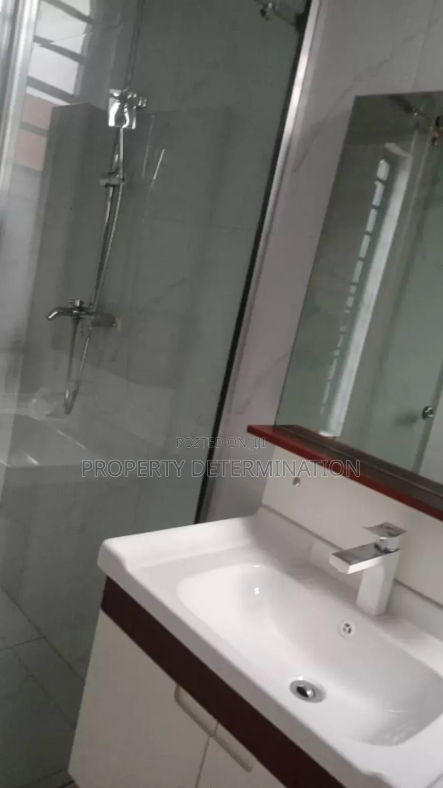 5bdrm Duplex in GRA Phase 2 Shangisha for sale in GRA Phase 2 Shangisha