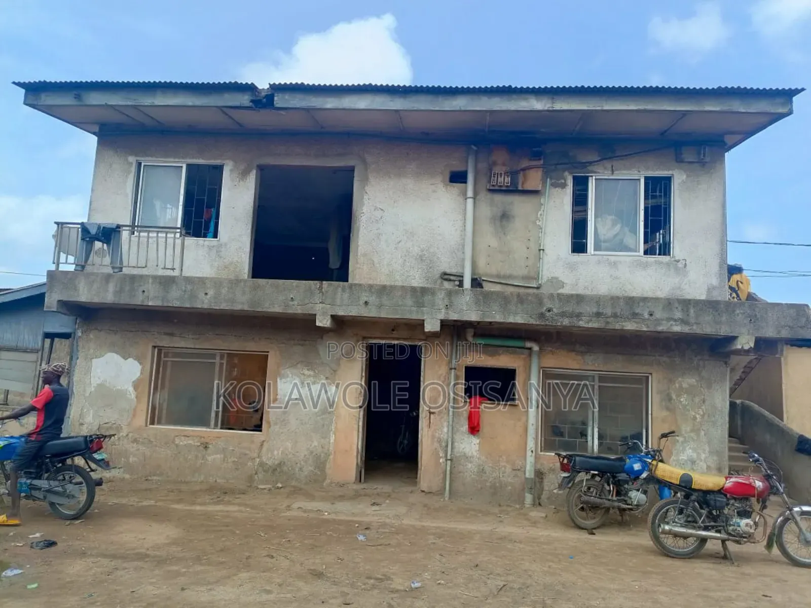 Commercial 4plot With 5bay Warehouse on Old Ojo Rd in Ojo