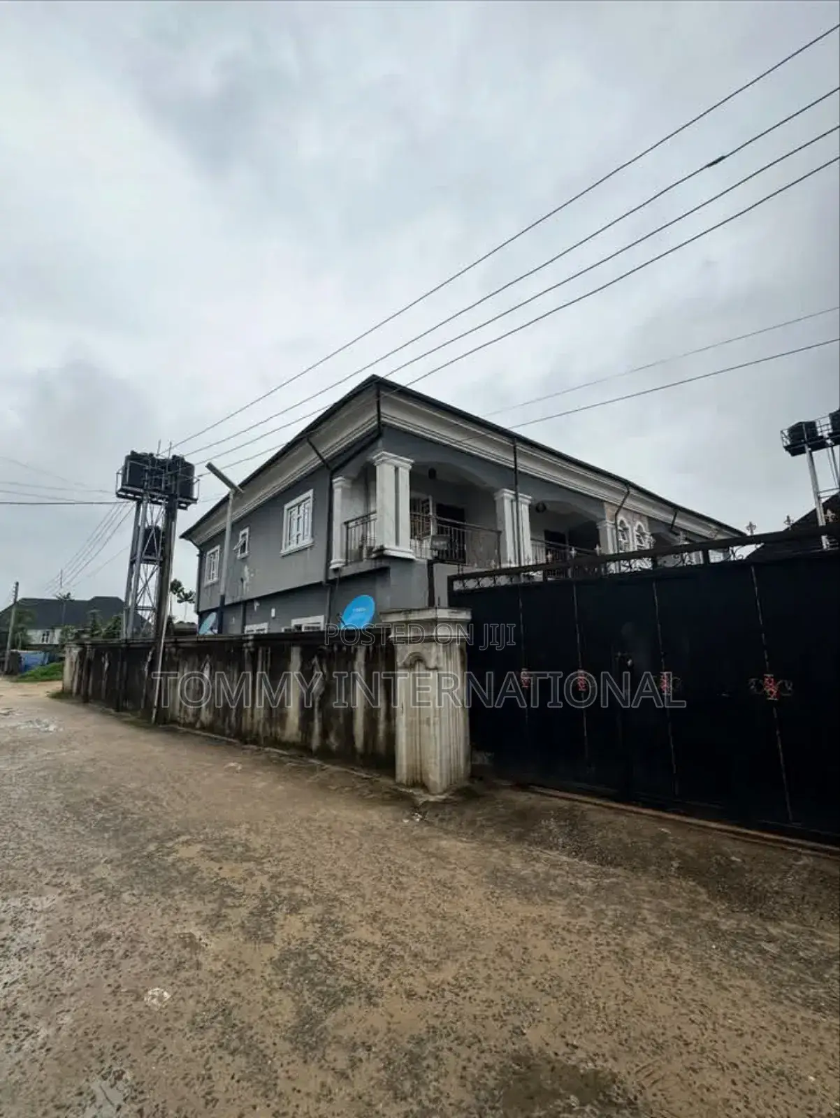 2bdrm Block of Flats in Radio Estate, Port for sale in Port-Harcourt