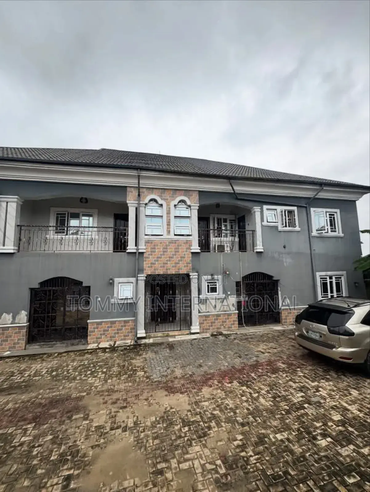 2bdrm Block of Flats in Radio Estate, Port for sale in Port-Harcourt