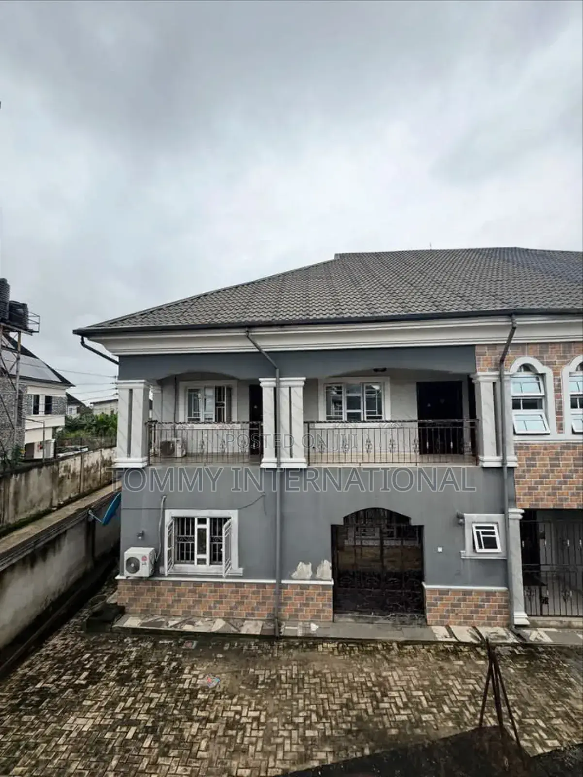 2bdrm Block of Flats in Radio Estate, Port for sale in Port-Harcourt