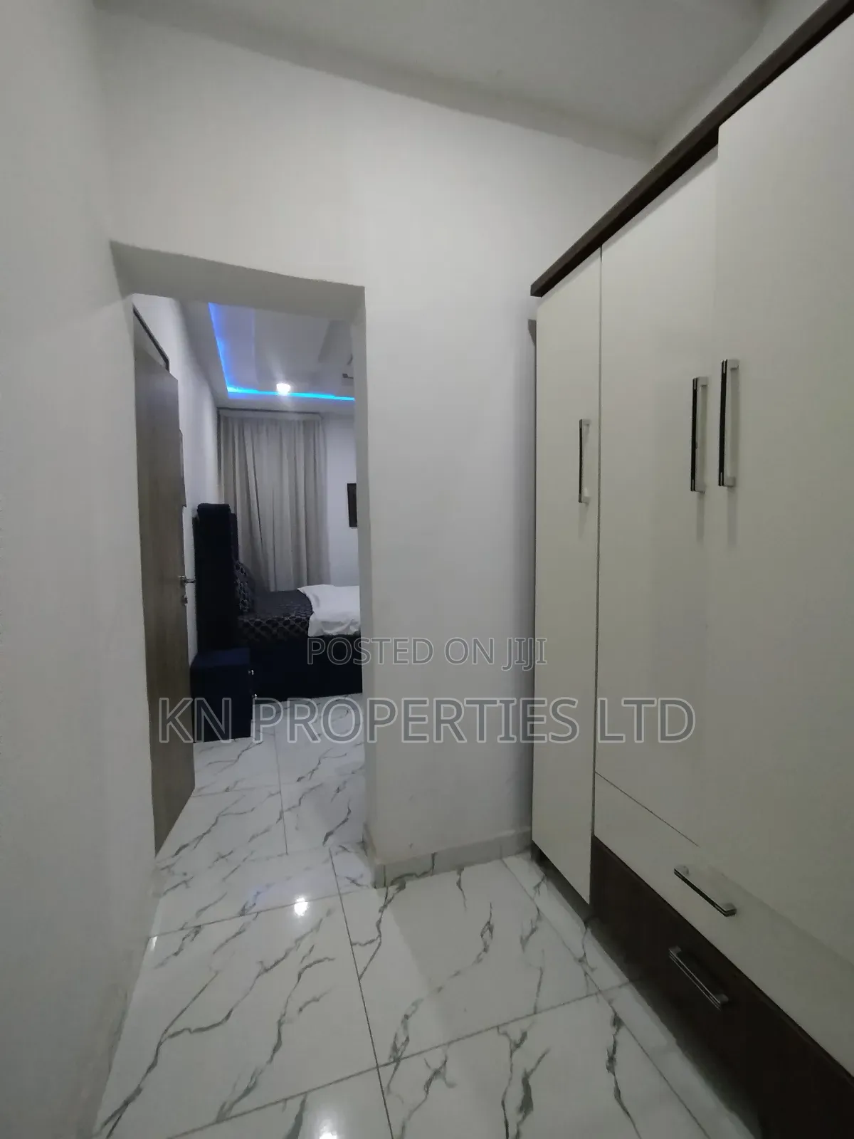 4bdrm Townhouse / Terrace in Diploma Zone Gusape, Guzape District in Guzape District