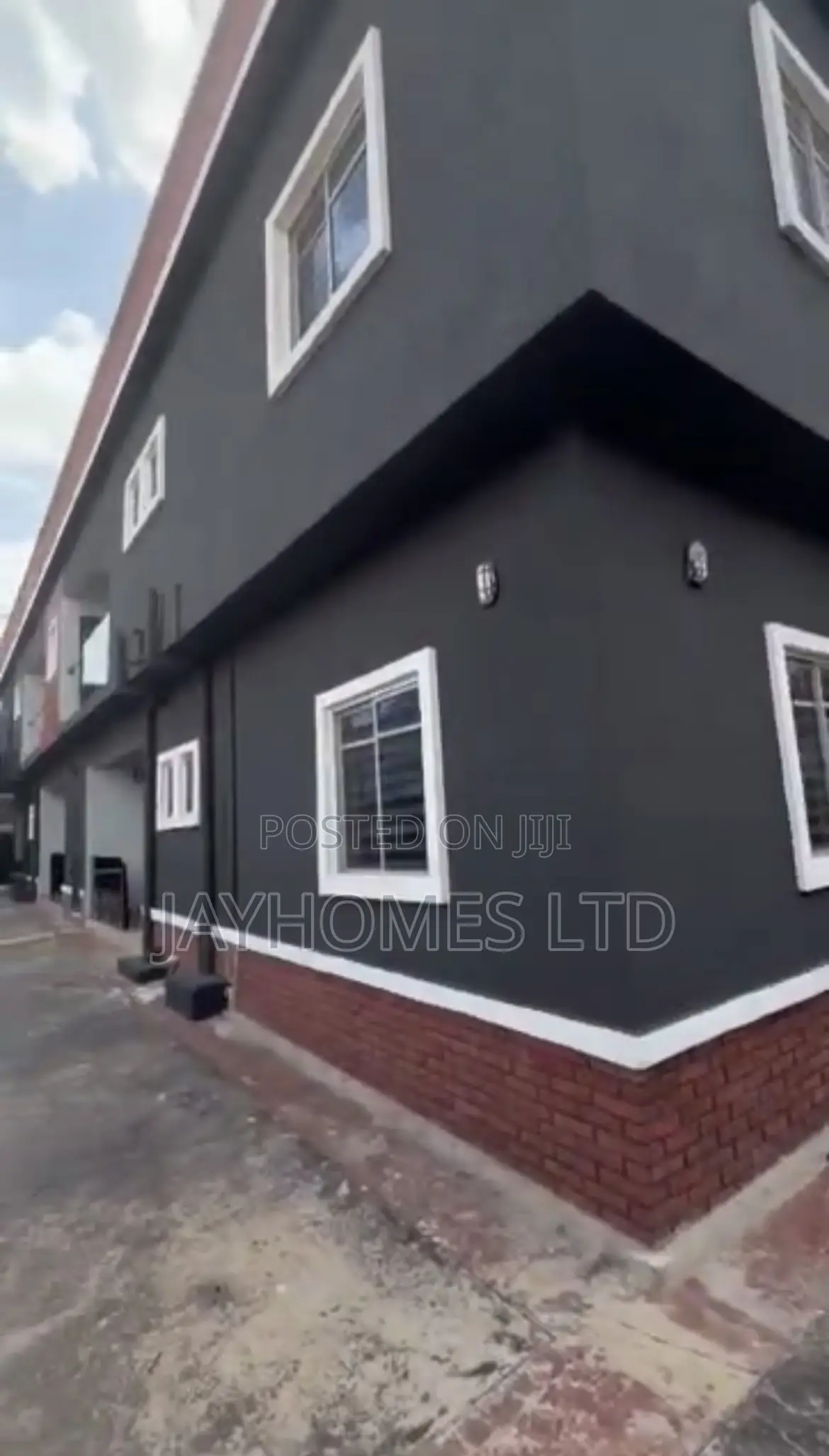 4 Units of 3-Bedrm Apartment Block of Flat for Sale in Asaba in Oshimili South