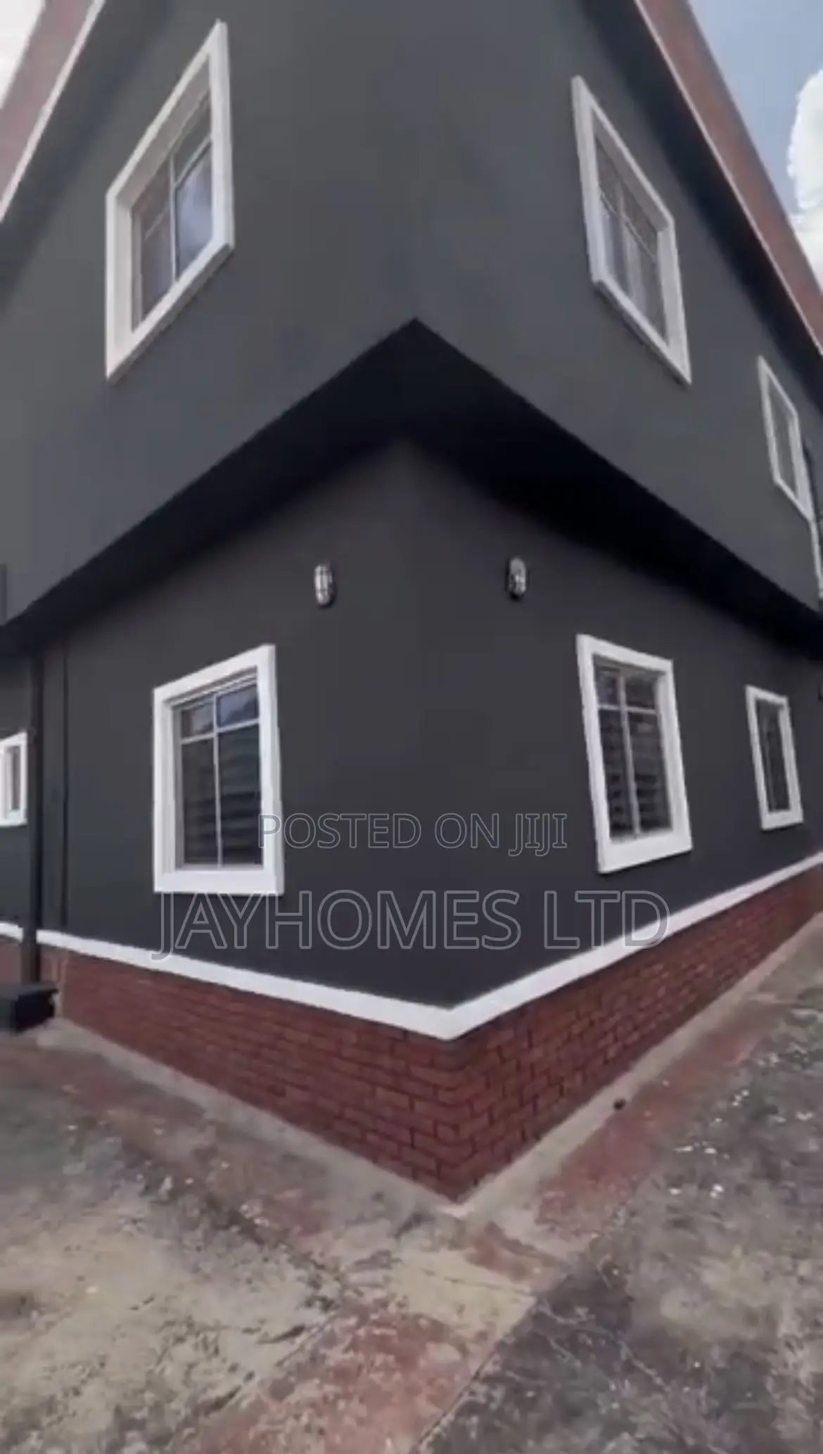 4 Units of 3-Bedrm Apartment Block of Flat for Sale in Asaba in Oshimili South