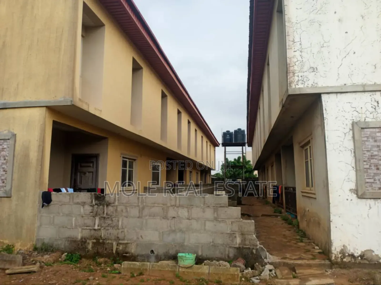 Furnished 3bdrm Duplex in Abaranje Ikotun for sale in Igando / Ikotun/Igando