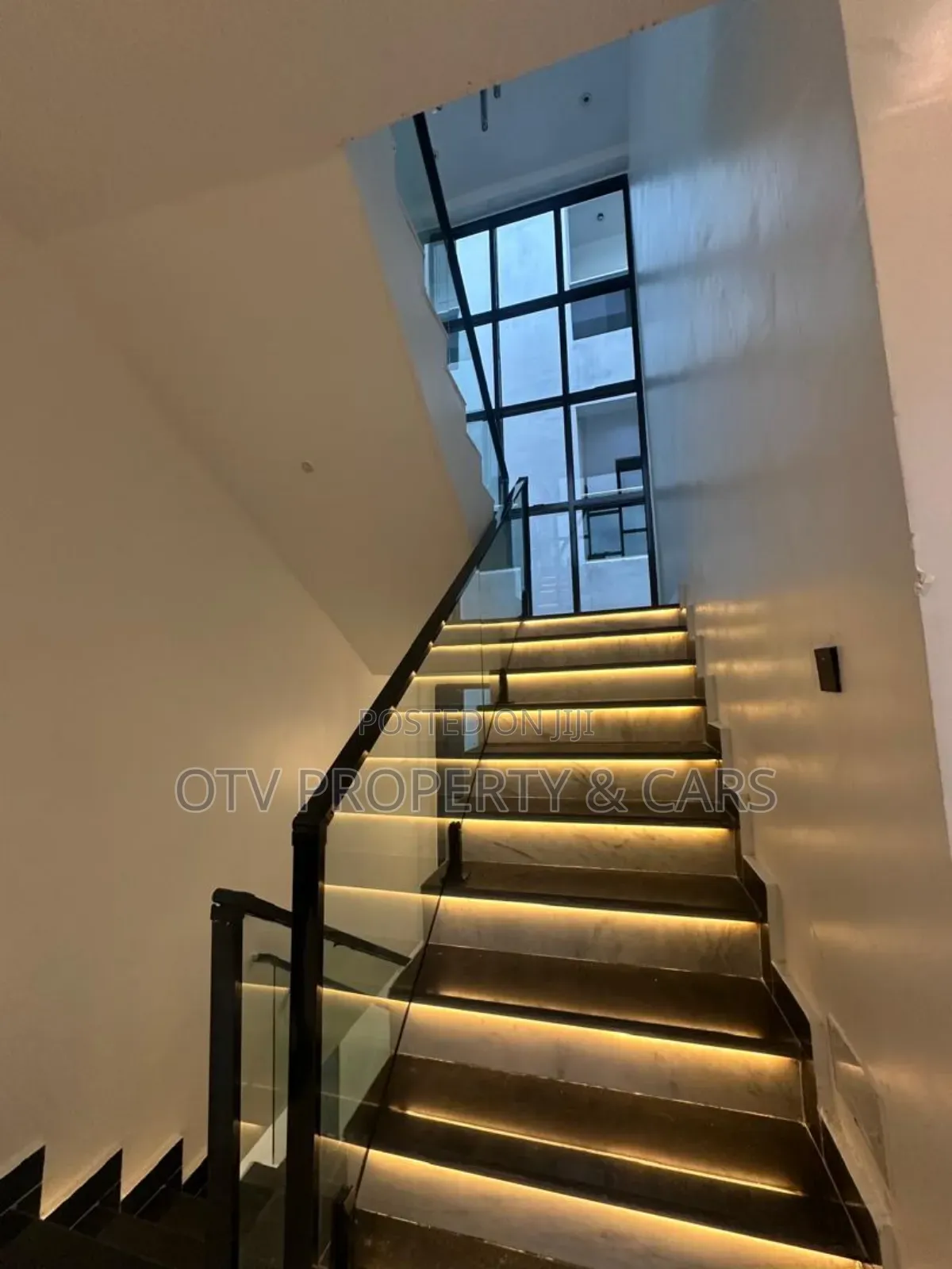 Furnished 5bdrm Duplex in Lekki Phase 1 for sale in Lekki Phase 1