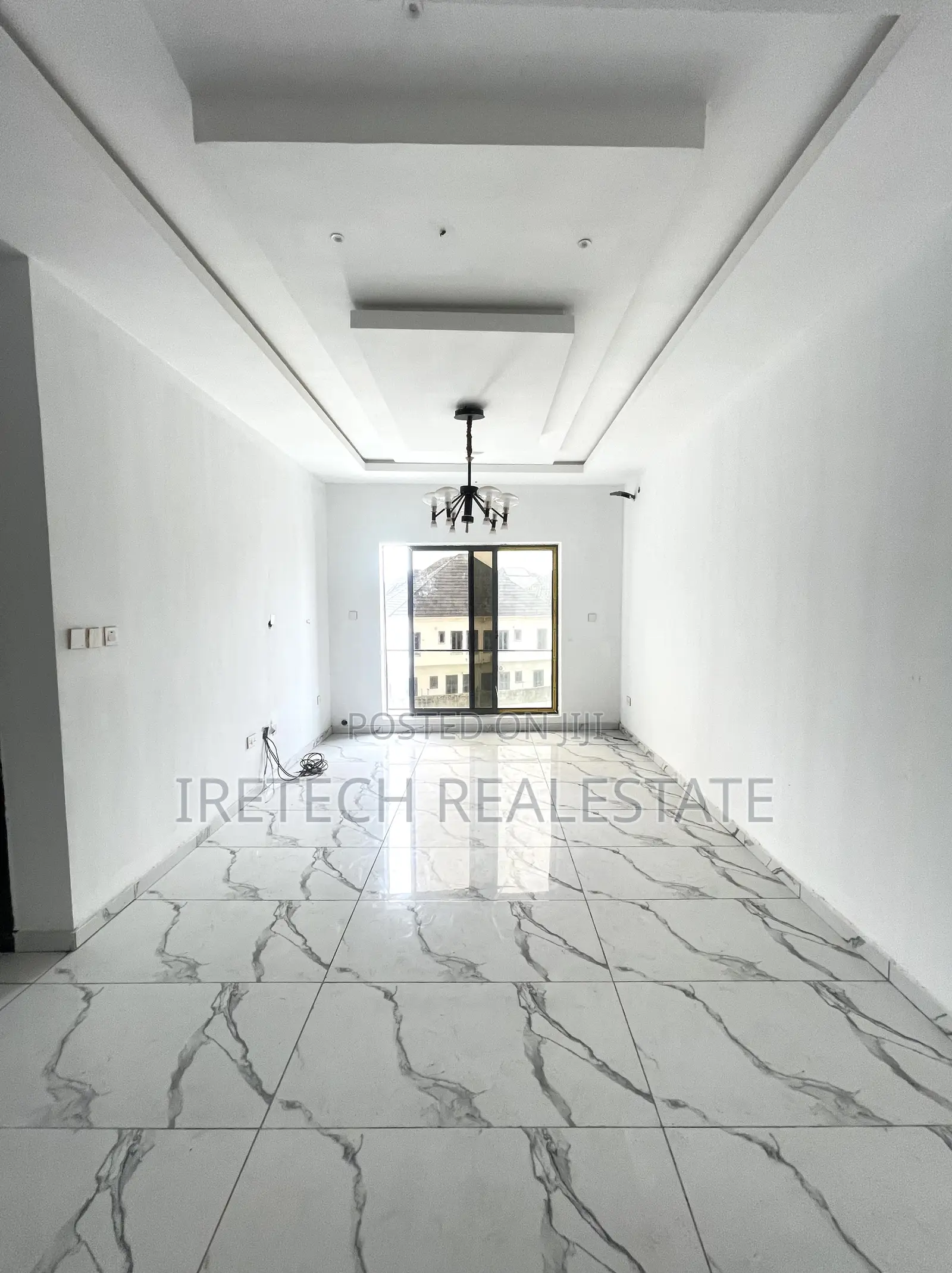 2bdrm Apartment in Ologolo, Lekki for sale in Lekki