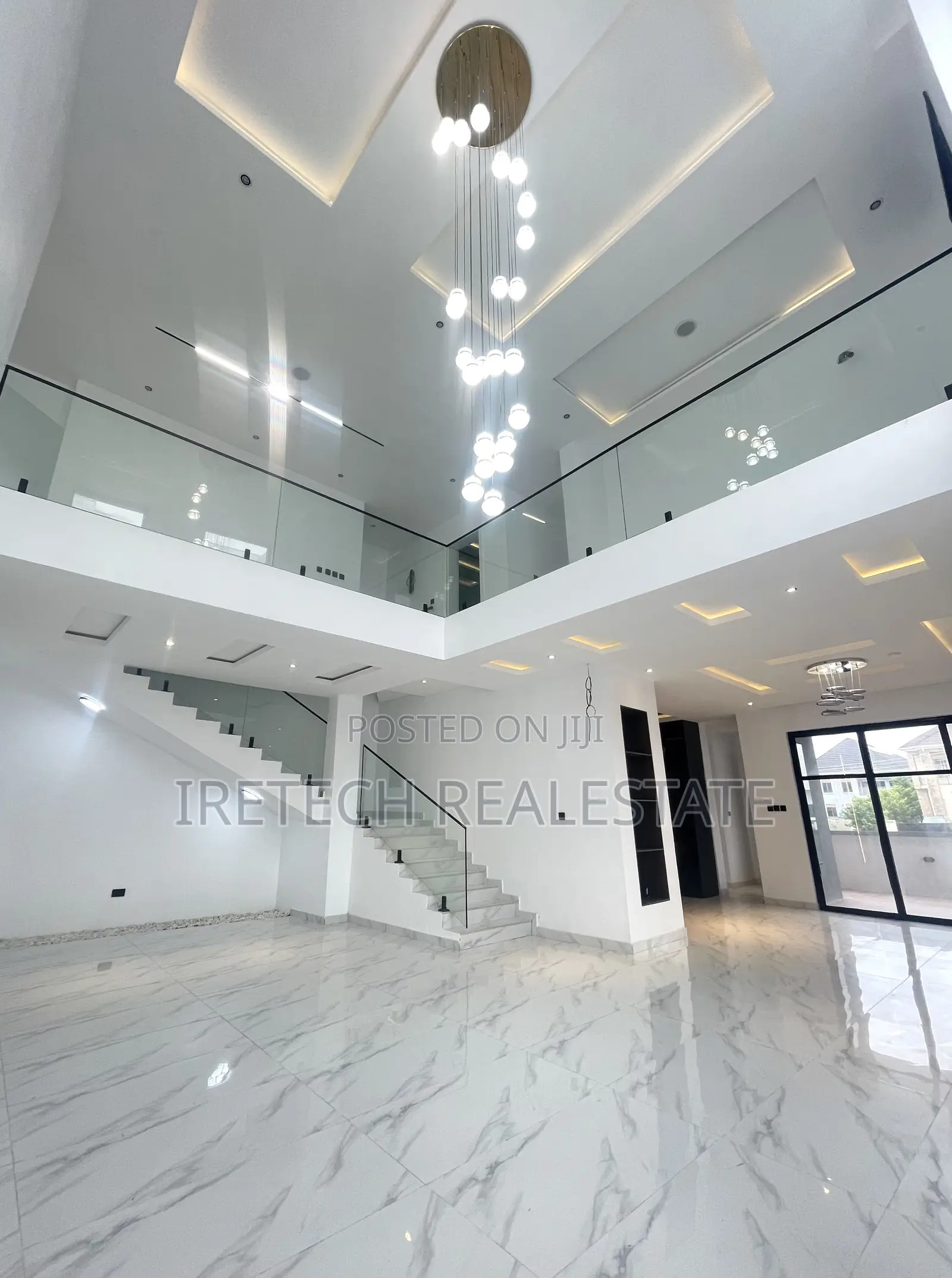 5 Bedroom Fully Detached With Pool, Gym Space And Cinema in Lekki