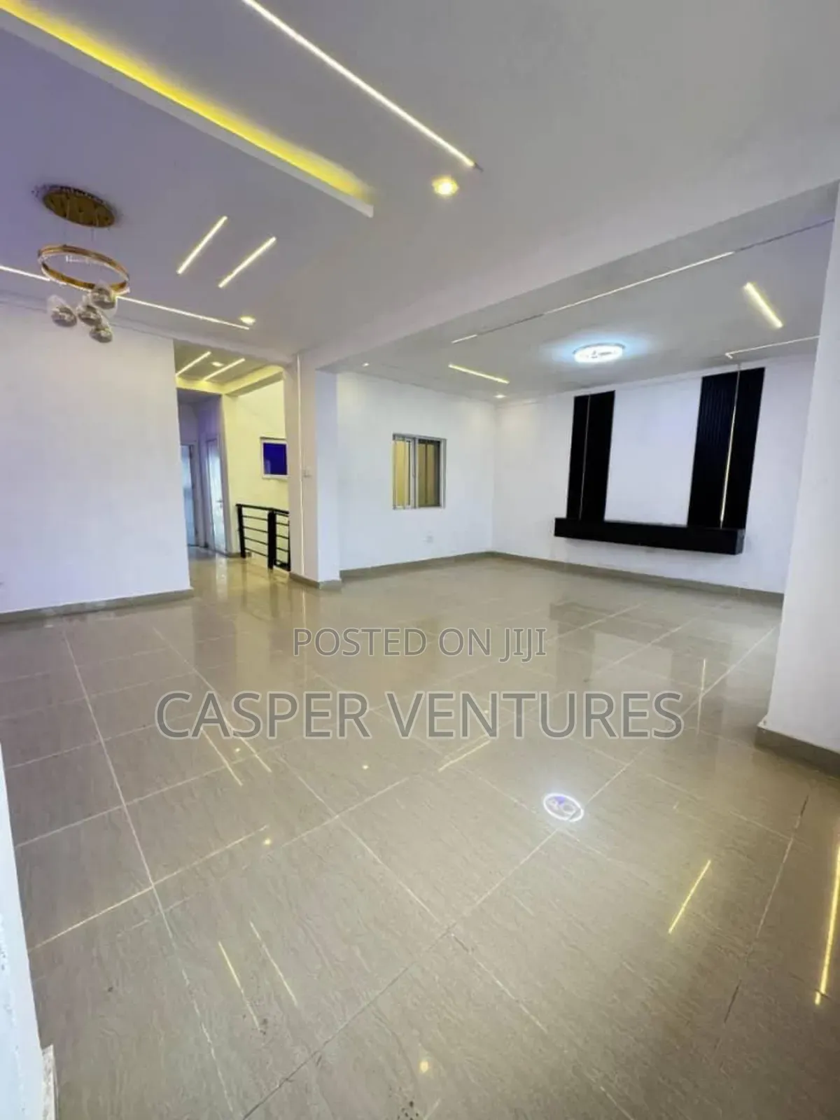 4bdrm Duplex in Lekki County, Ikota for sale in Ikota