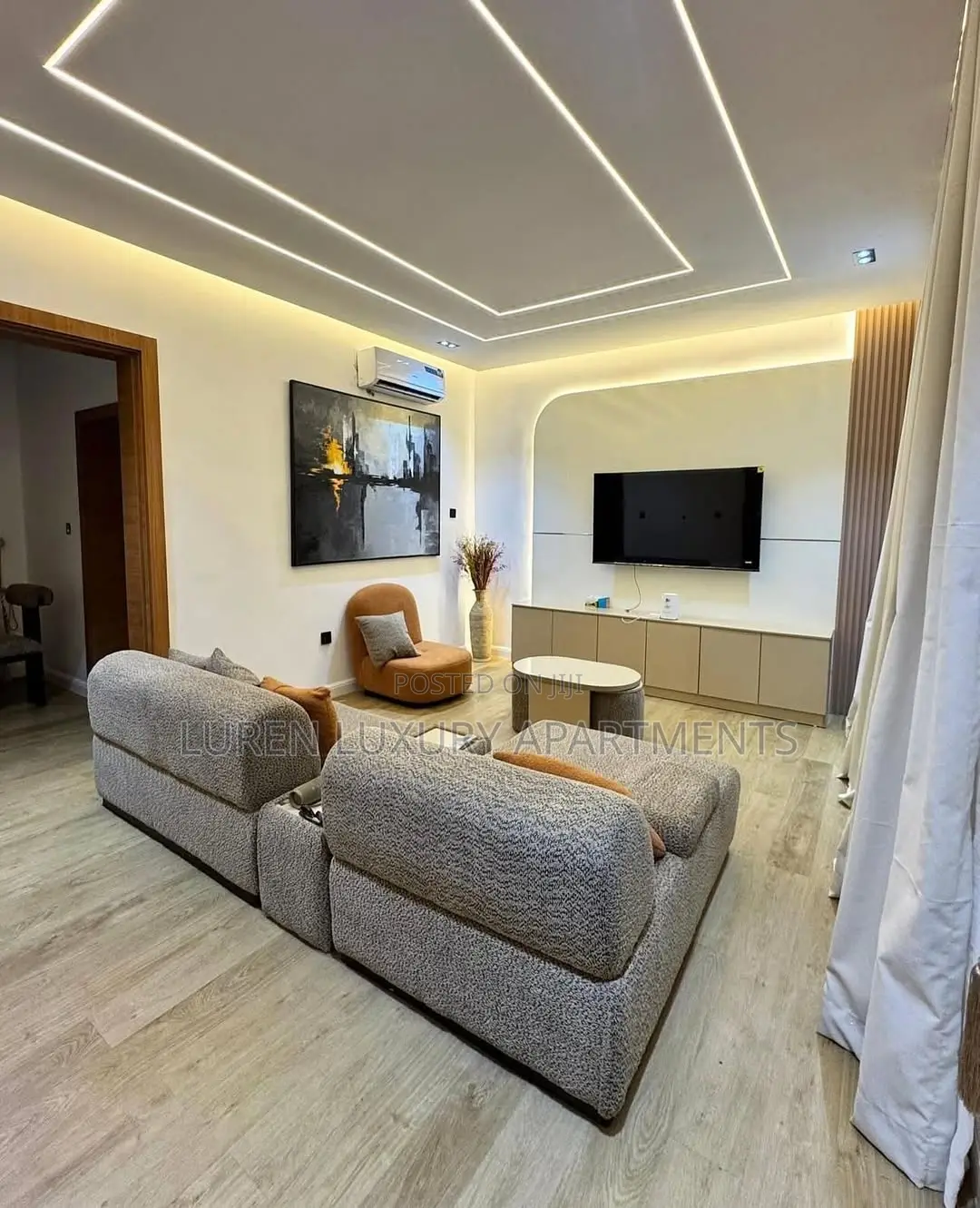 1 Bedroom Fully Automated Luxury Apartment At Wuse 2, Abuja in Wuse 2