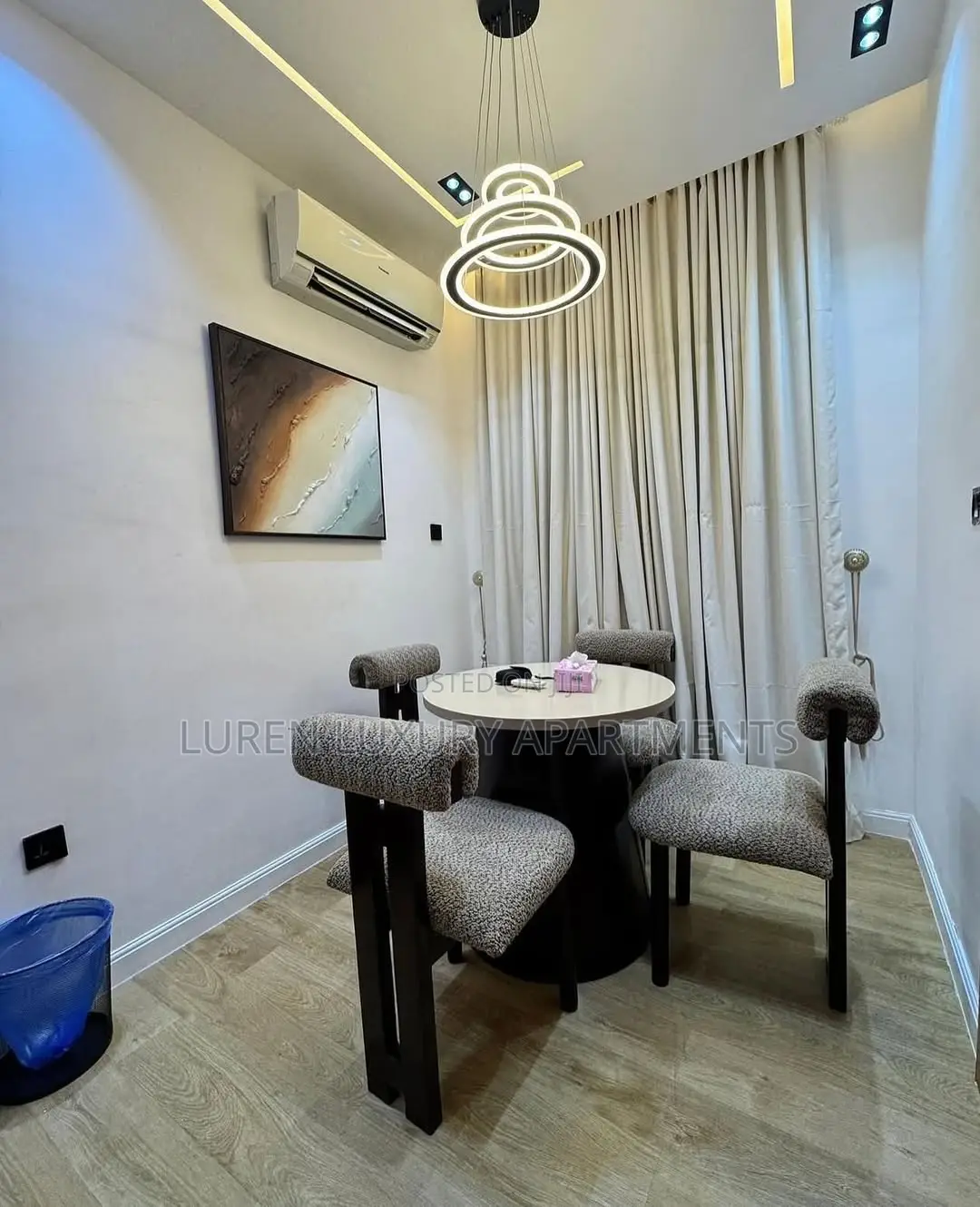 1 Bedroom Fully Automated Luxury Apartment At Wuse 2, Abuja in Wuse 2