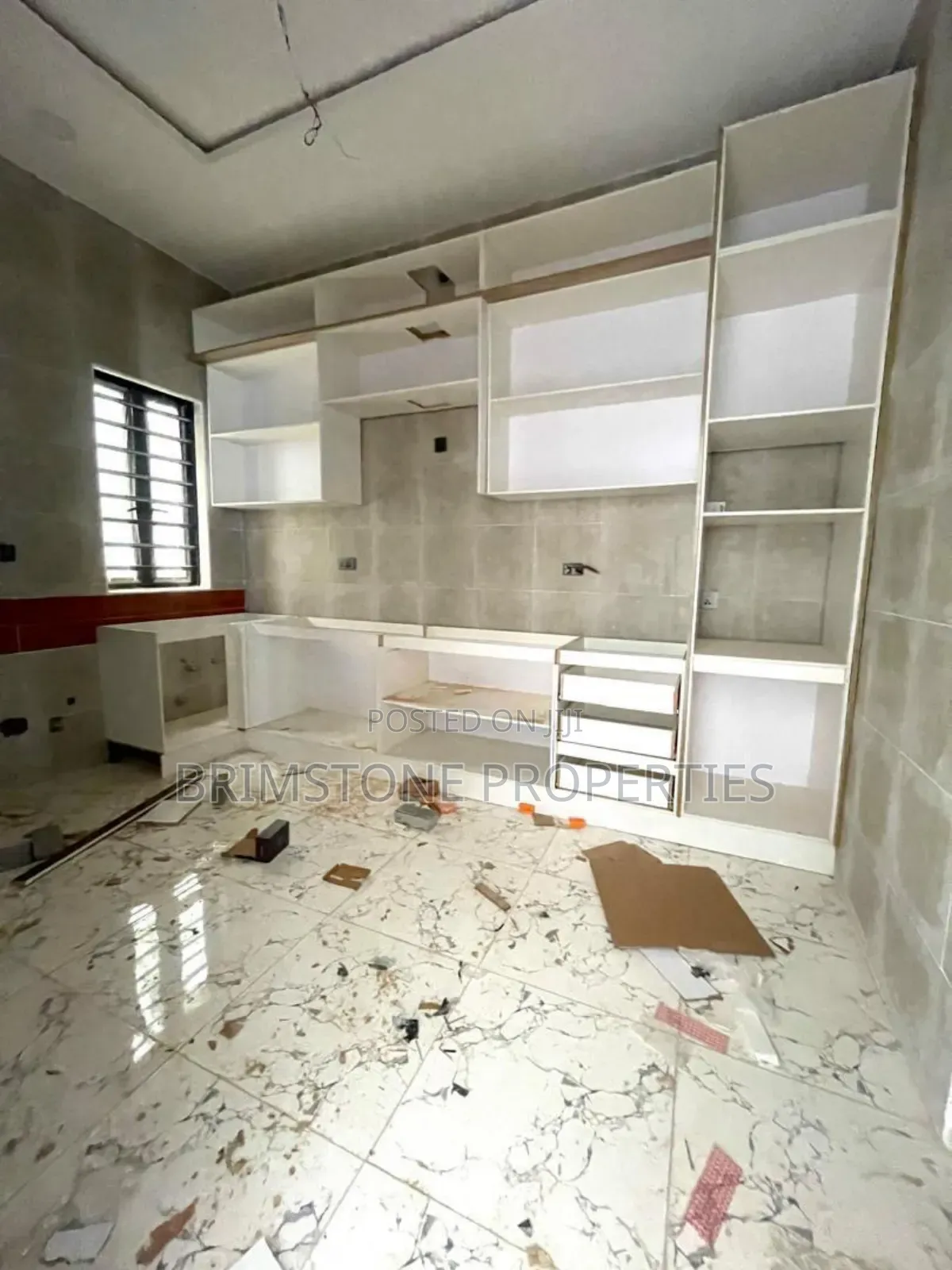 Furnished 4bdrm Duplex in Ikota for sale in Ikota