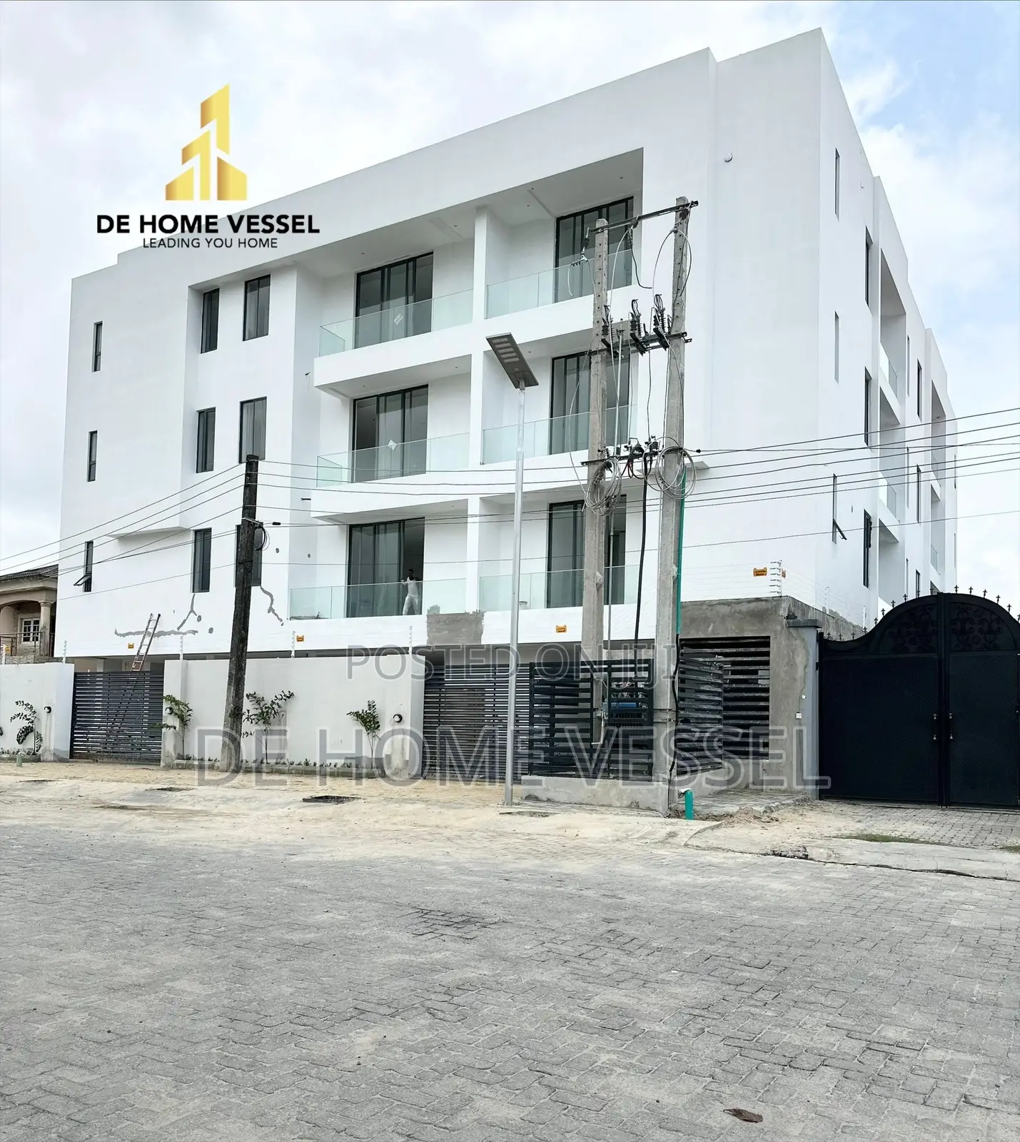 2bdrm Apartment in Victoria Island for sale in Victoria Island