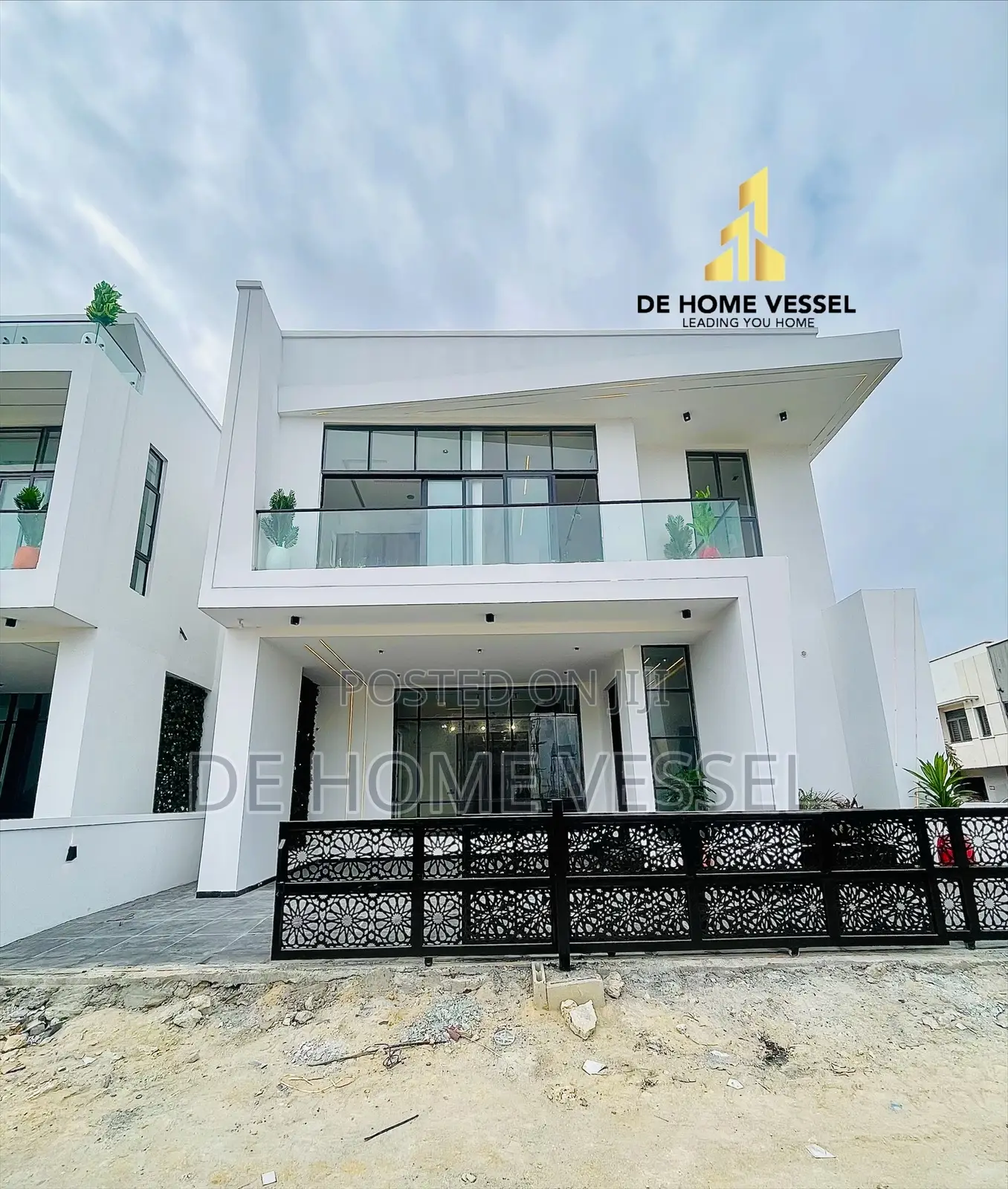 5bdrm Duplex in Lekki for sale in Lekki