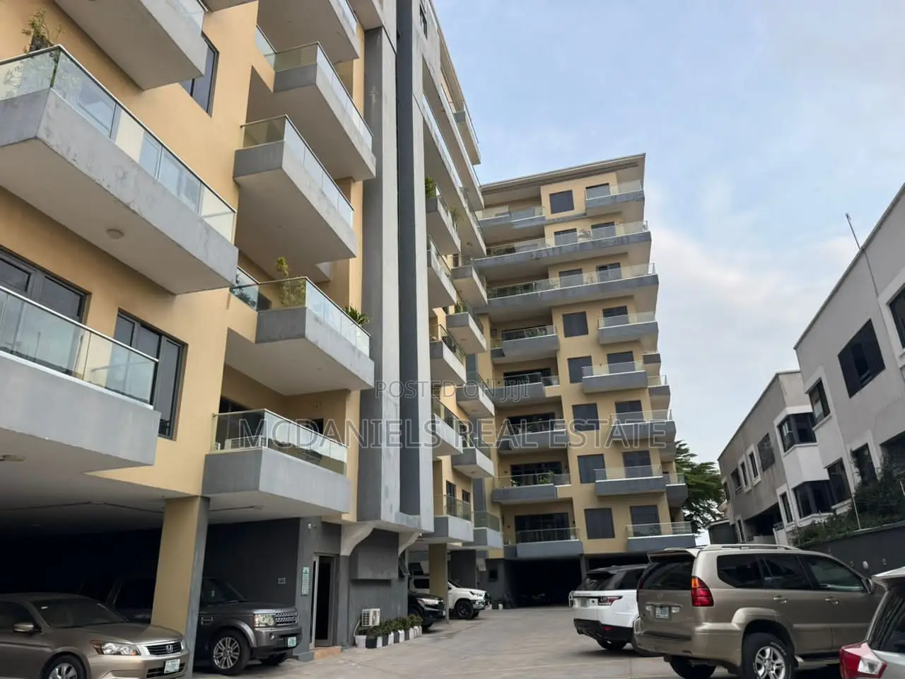 Furnished 4bdrm House in Oniru, Victoria Island Extension for sale in Victoria Island Extension
