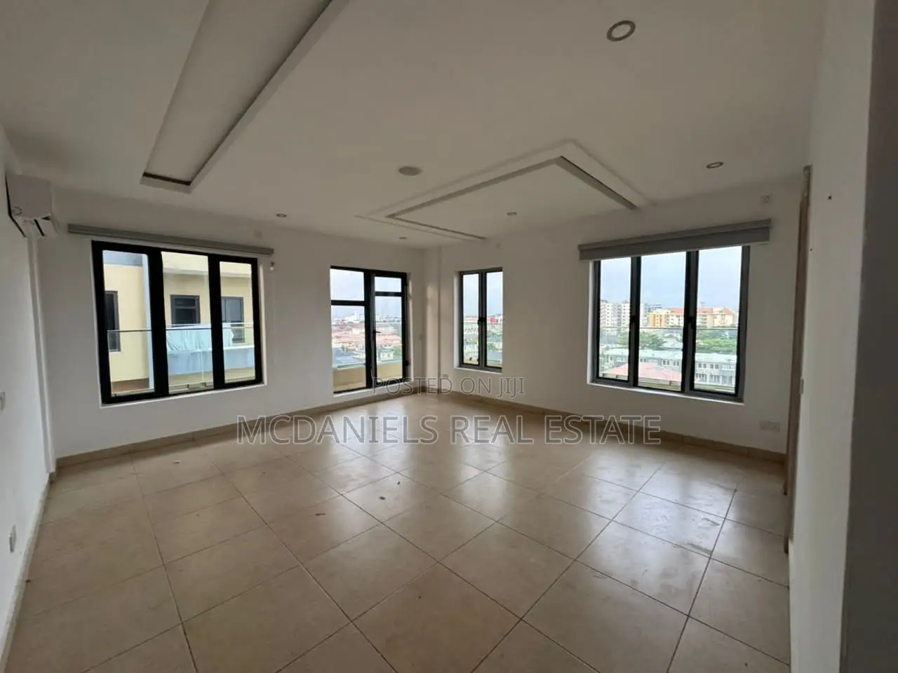 Furnished 4bdrm House in Oniru, Victoria Island Extension for sale in Victoria Island Extension