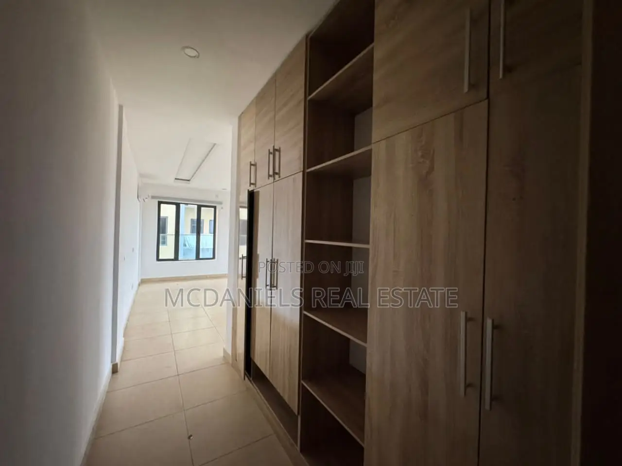 Furnished 4bdrm House in Oniru, Victoria Island Extension for sale in Victoria Island Extension