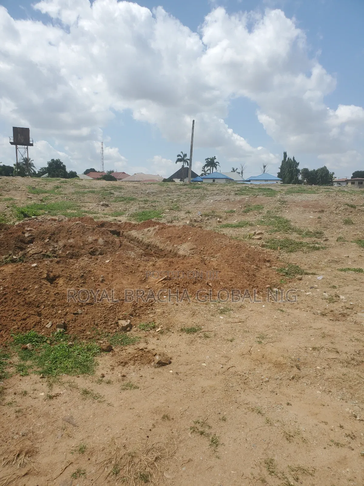 A Very Sweet Affordable And Buildable Land In Jikwoyi Abuja in Phase 2 / Jikwoyi