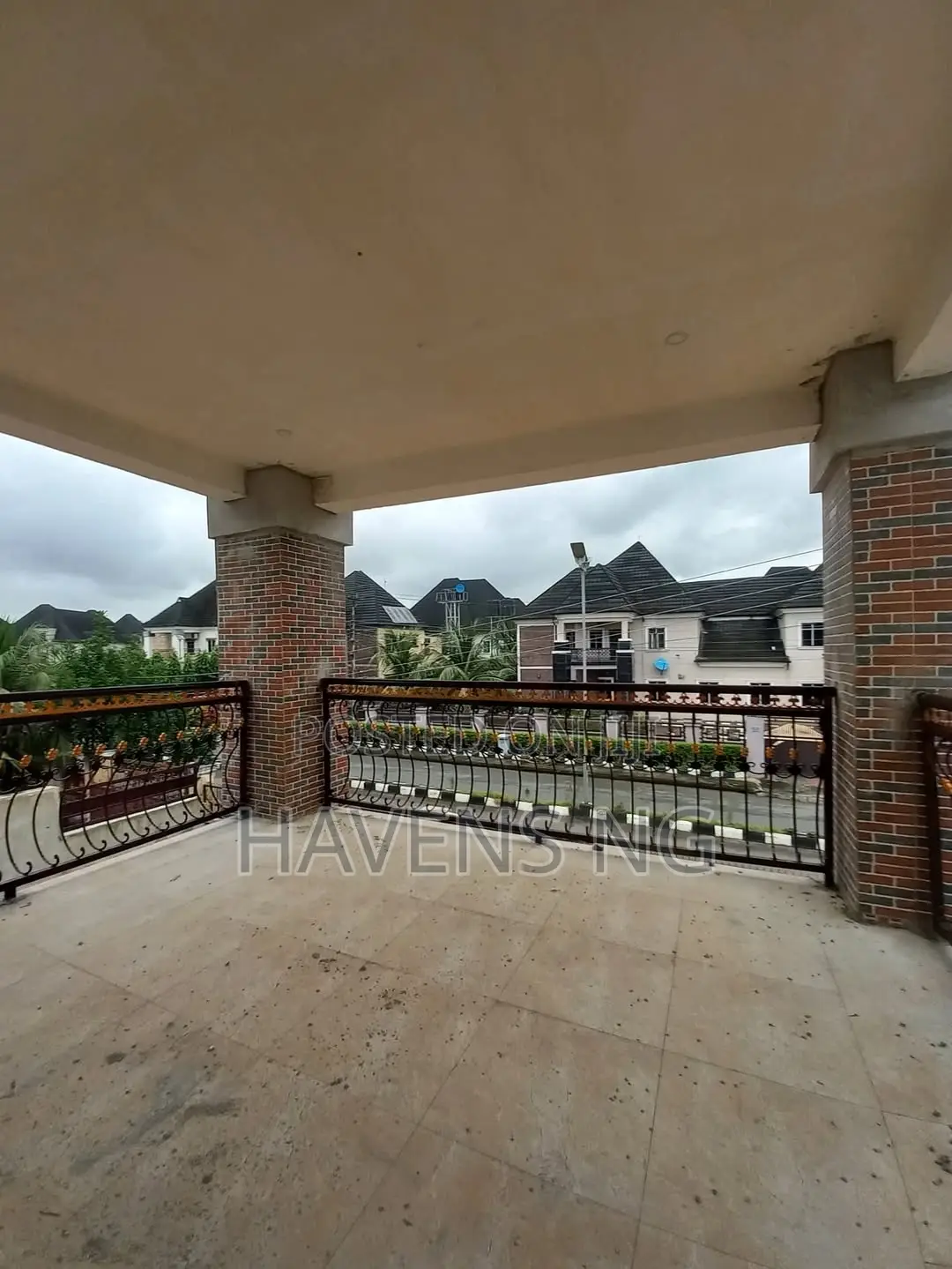 4bdrm Duplex in Obio-Akpor for sale in Obio-Akpor