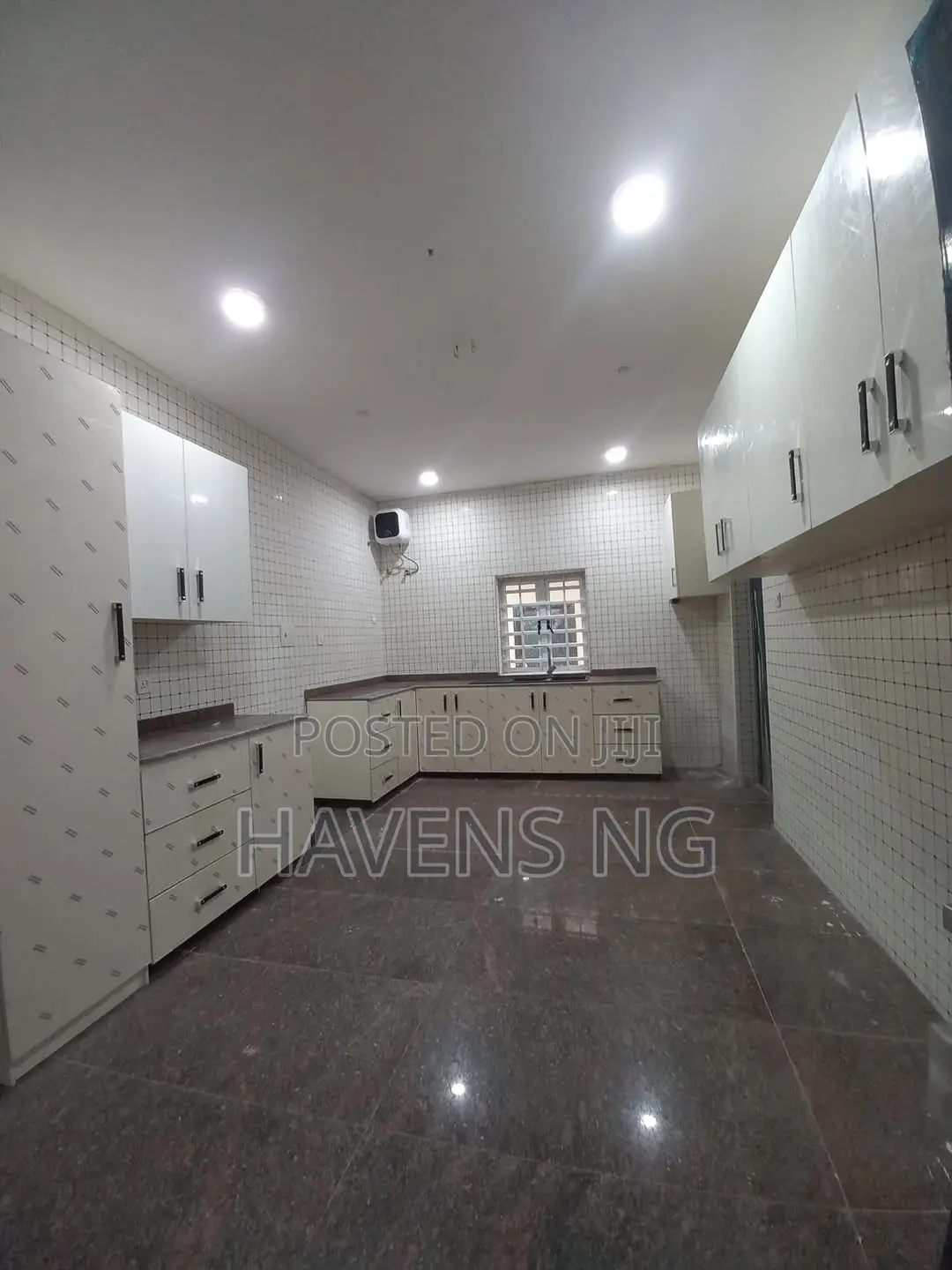 4bdrm Duplex in Obio-Akpor for sale in Obio-Akpor
