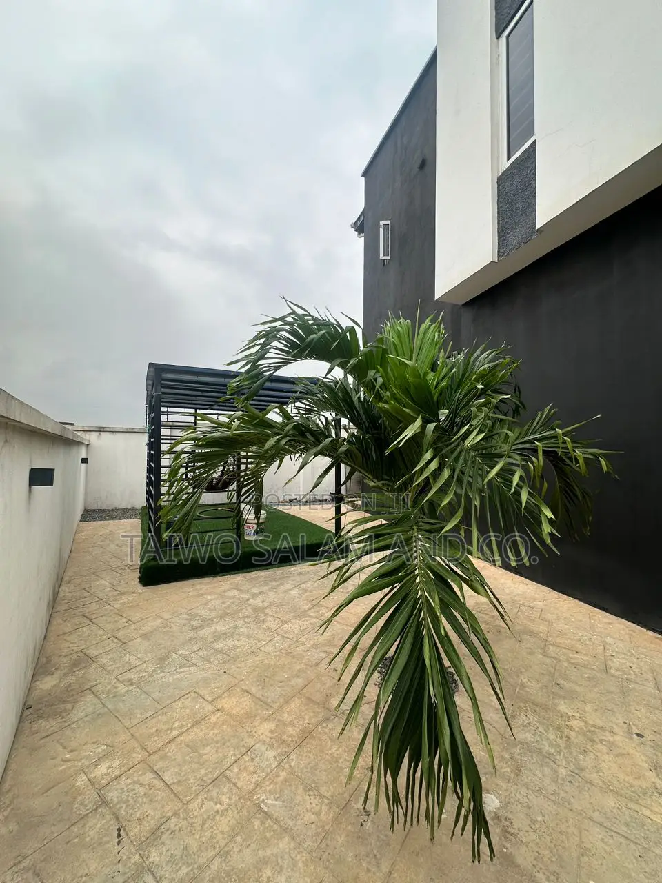 4bdrm Duplex in Akobo for sale in Akobo