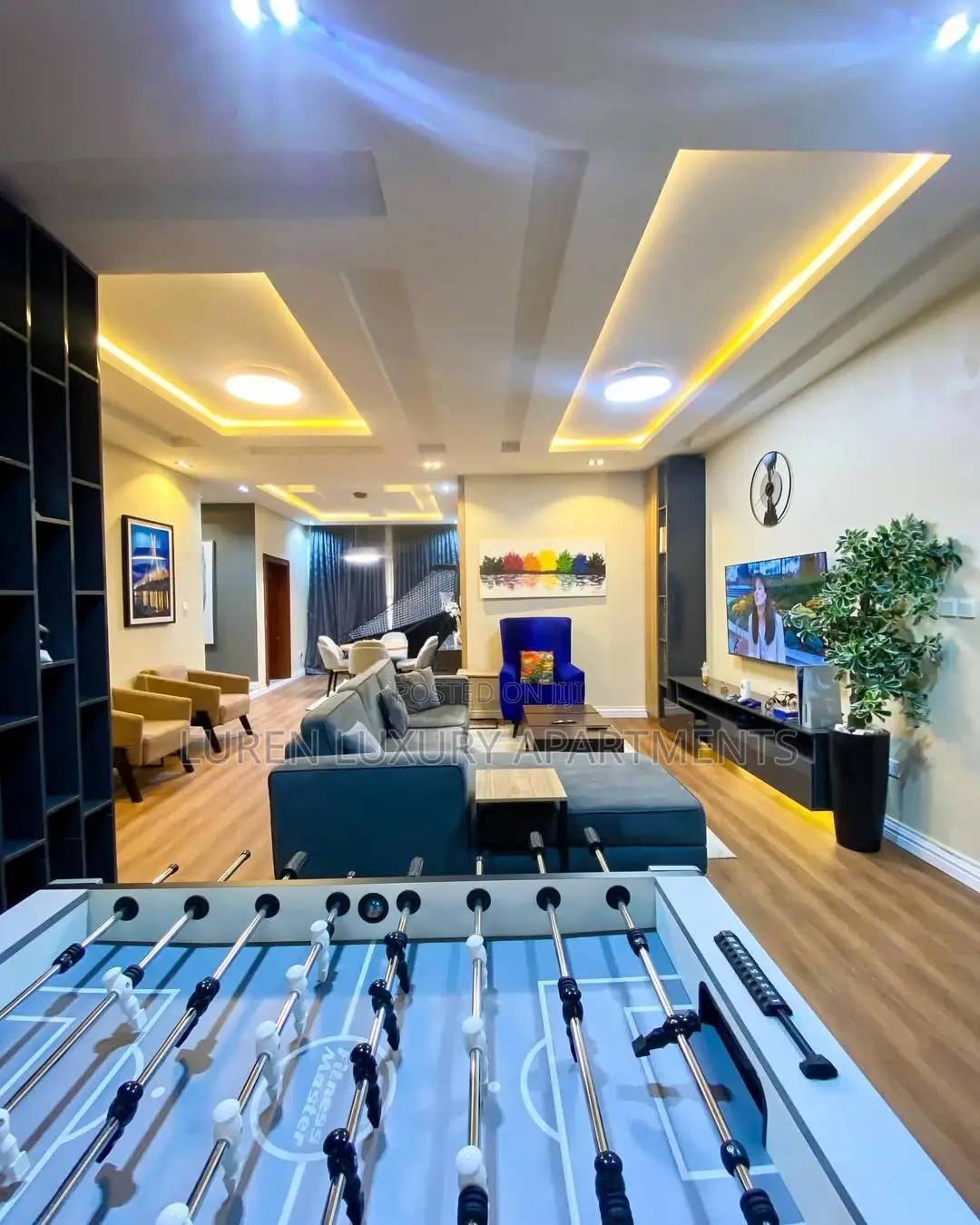 3 Bedroom Apartment Fully Automated With Basketball and Ps5 in Wuye