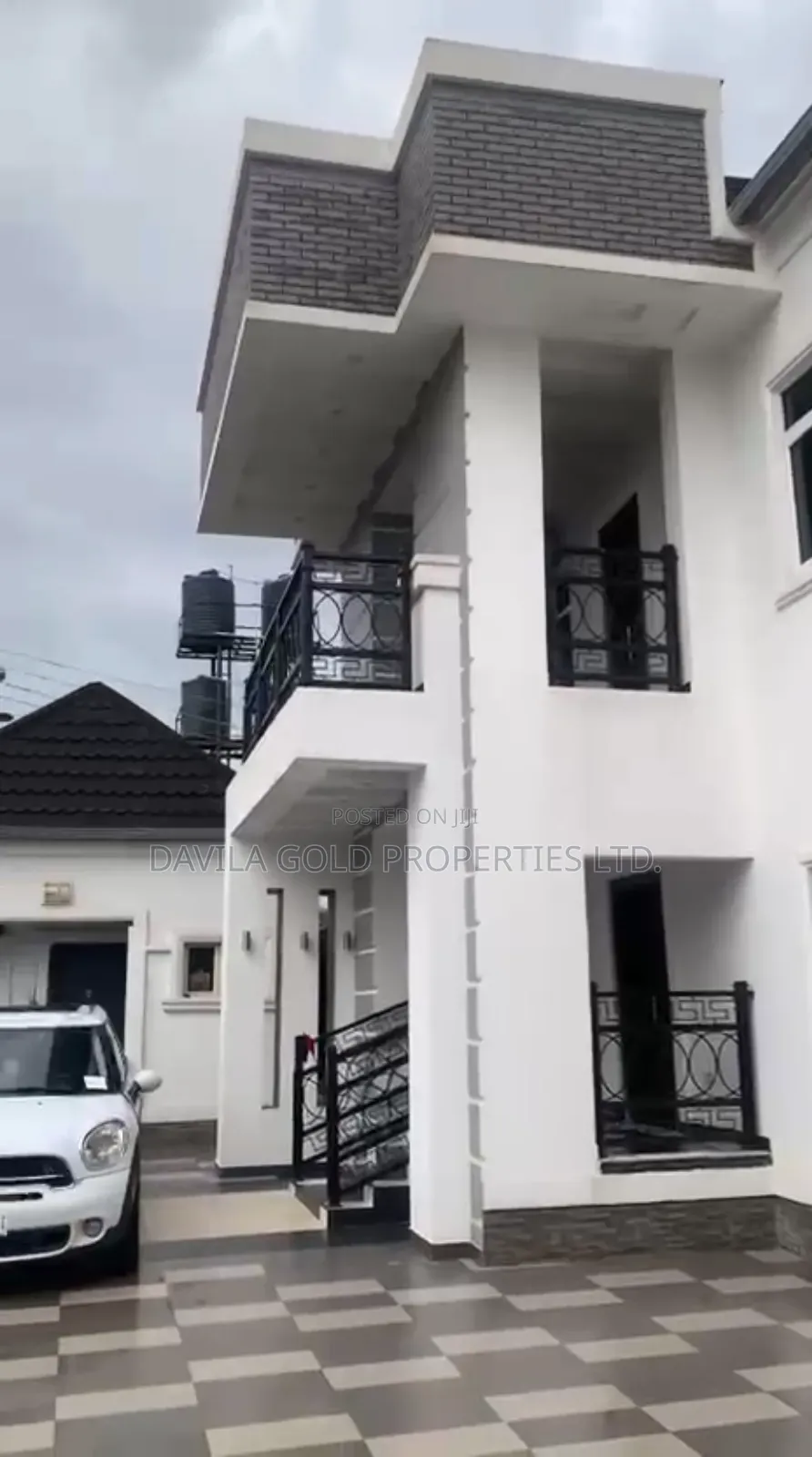 7bdrm Duplex in Benin City for sale in Benin City