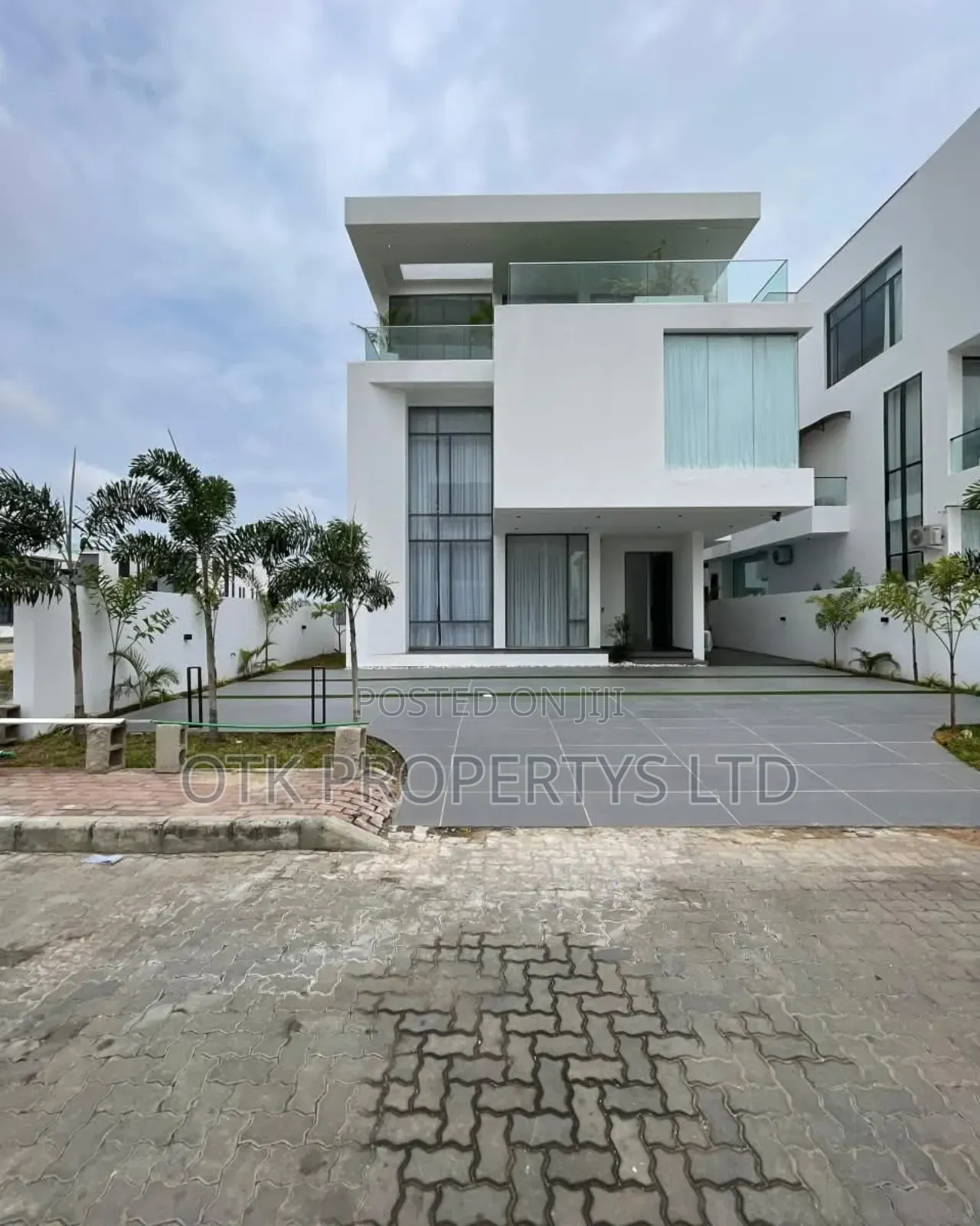 5bdrm Duplex in Ikate  Lekki  Lagos for sale in Lekki