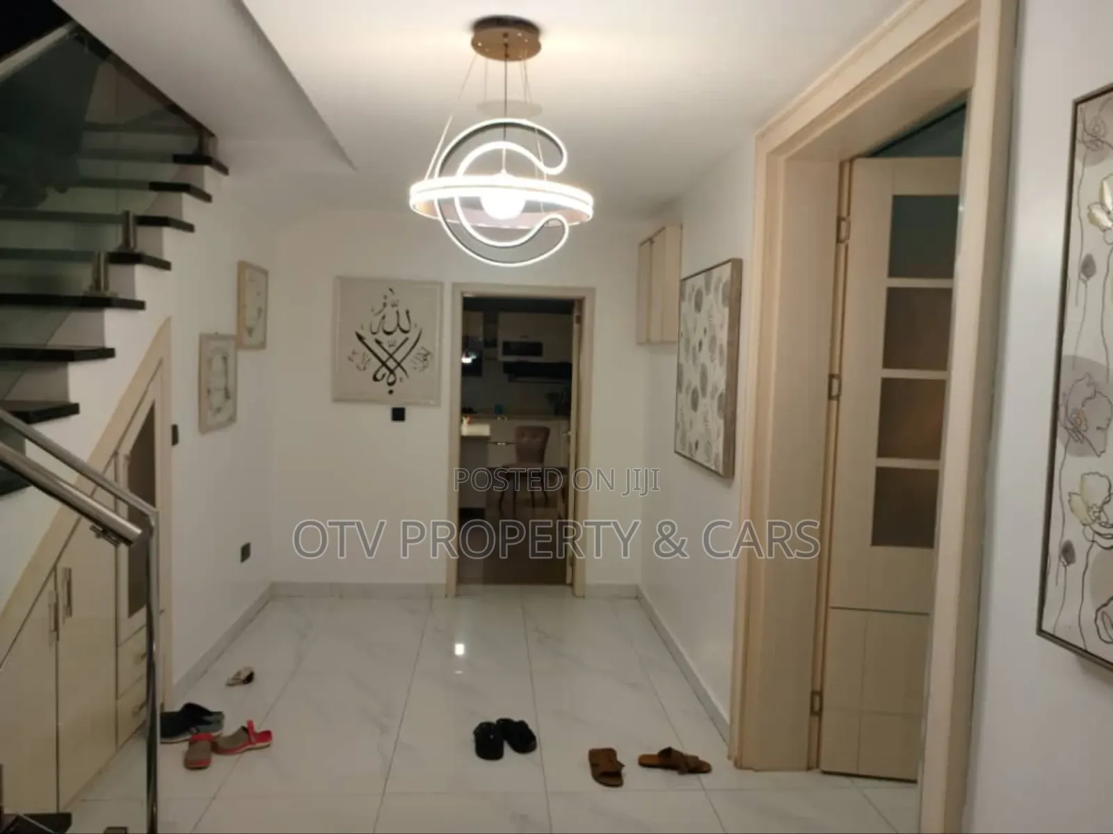 Furnished 6bdrm Duplex in Apo District for sale in Apo District