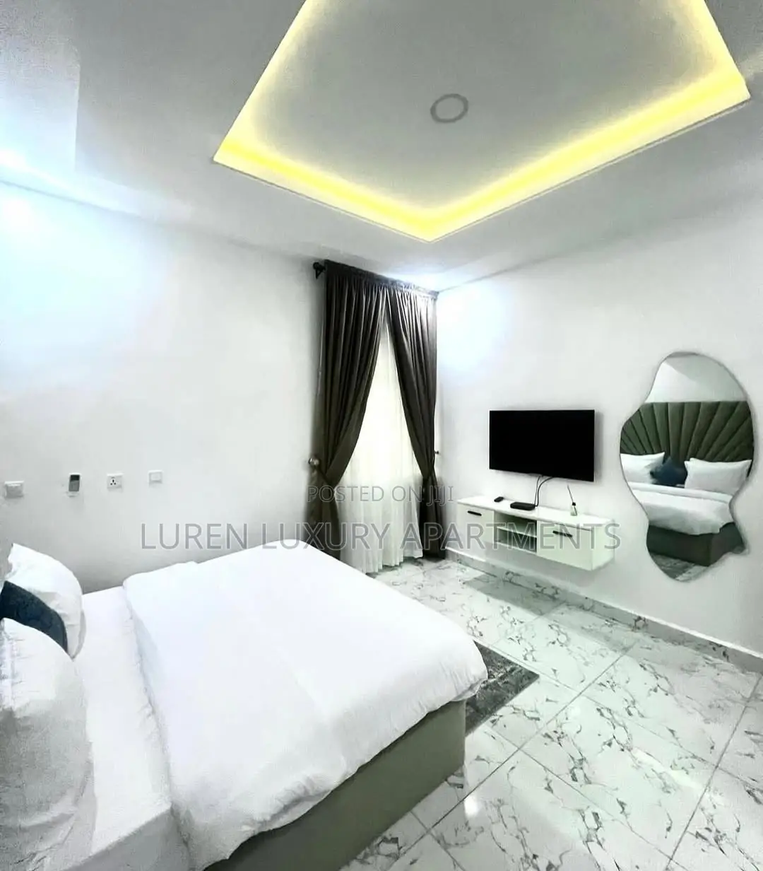 1 Bedroom Apartment With Swimming Pool at Utako, Abuja in Utako