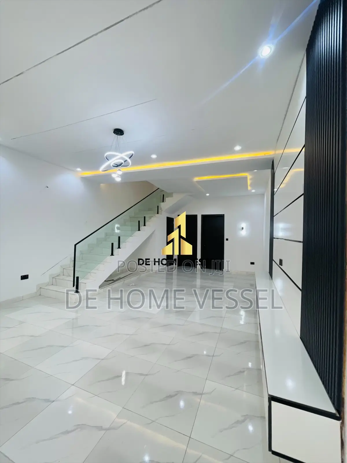 4bdrm Duplex in Ikota for sale in Ikota