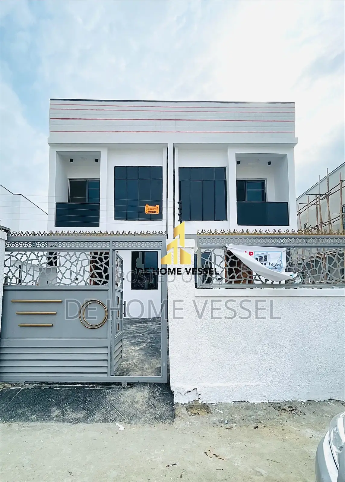 4bdrm Duplex in Ikota for sale in Ikota