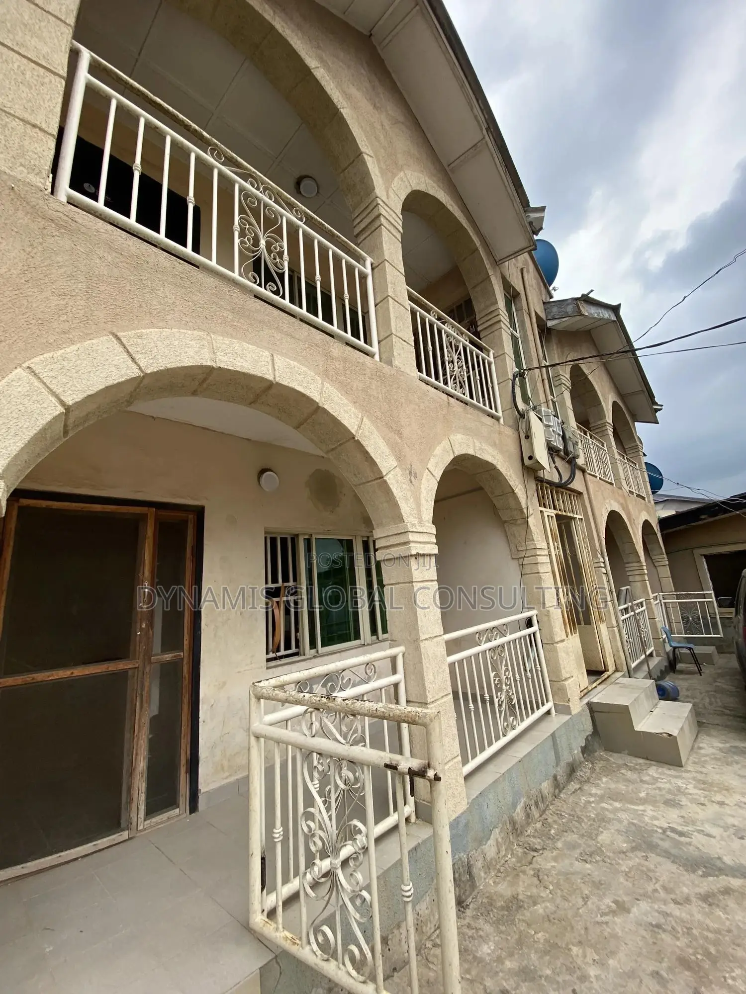 3bdrm Block of Flats in Magod Phase 1 Gra, Magodo for rent in Magodo