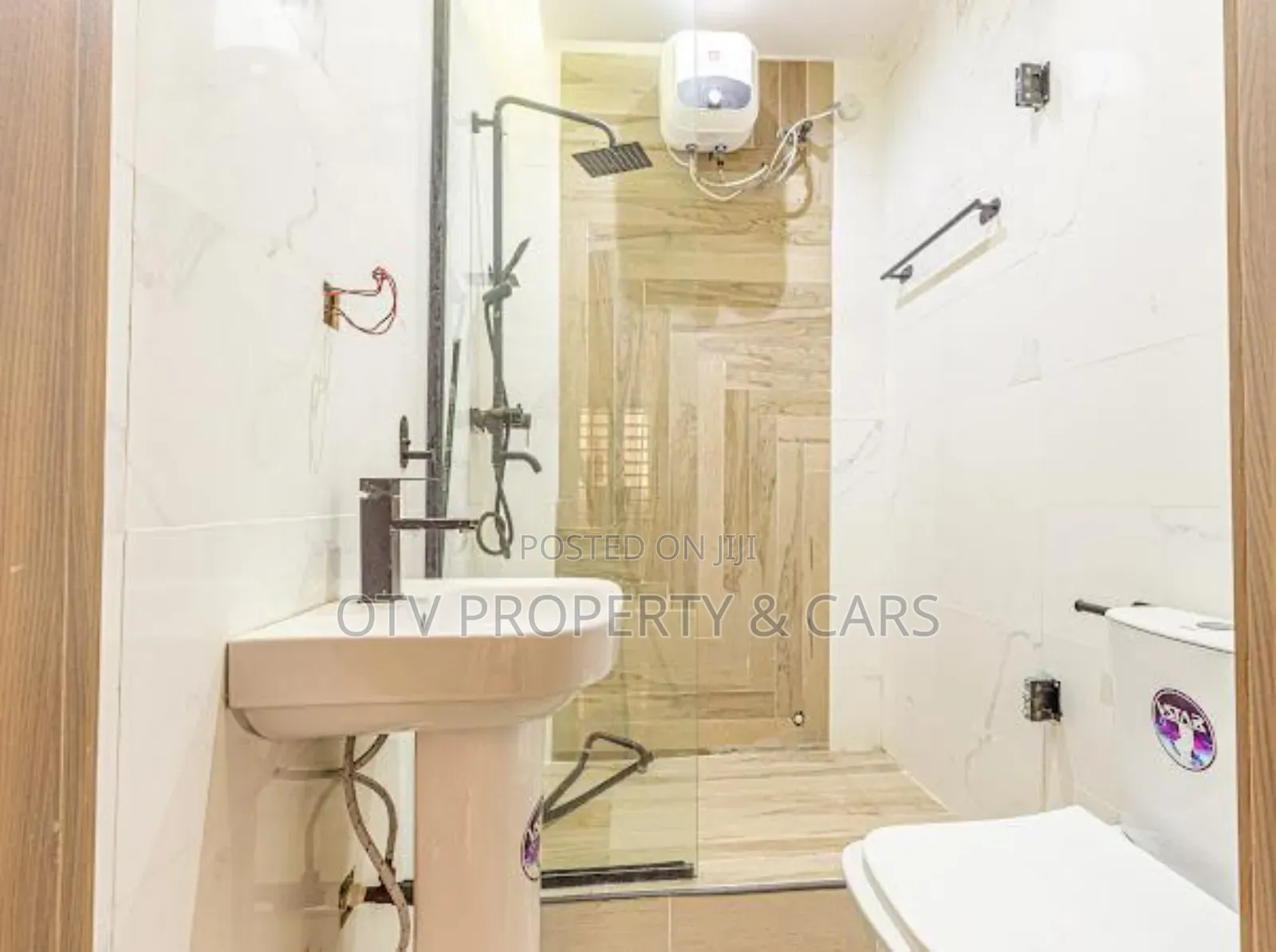 Furnished 4bdrm Townhouse/Terrace in Lekki Phase 1 for sale in Lekki Phase 1